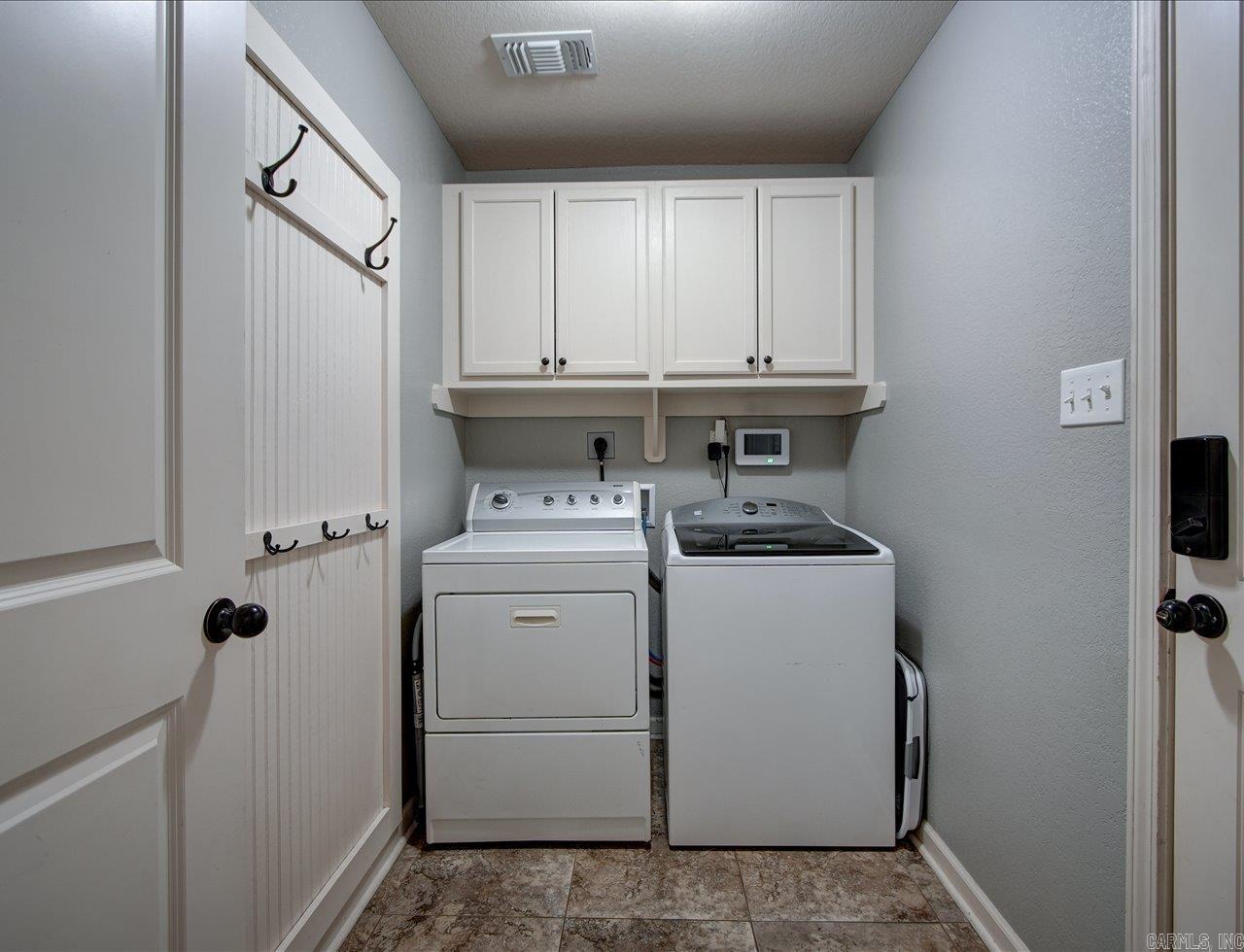 HAMILTON PARK - Residential