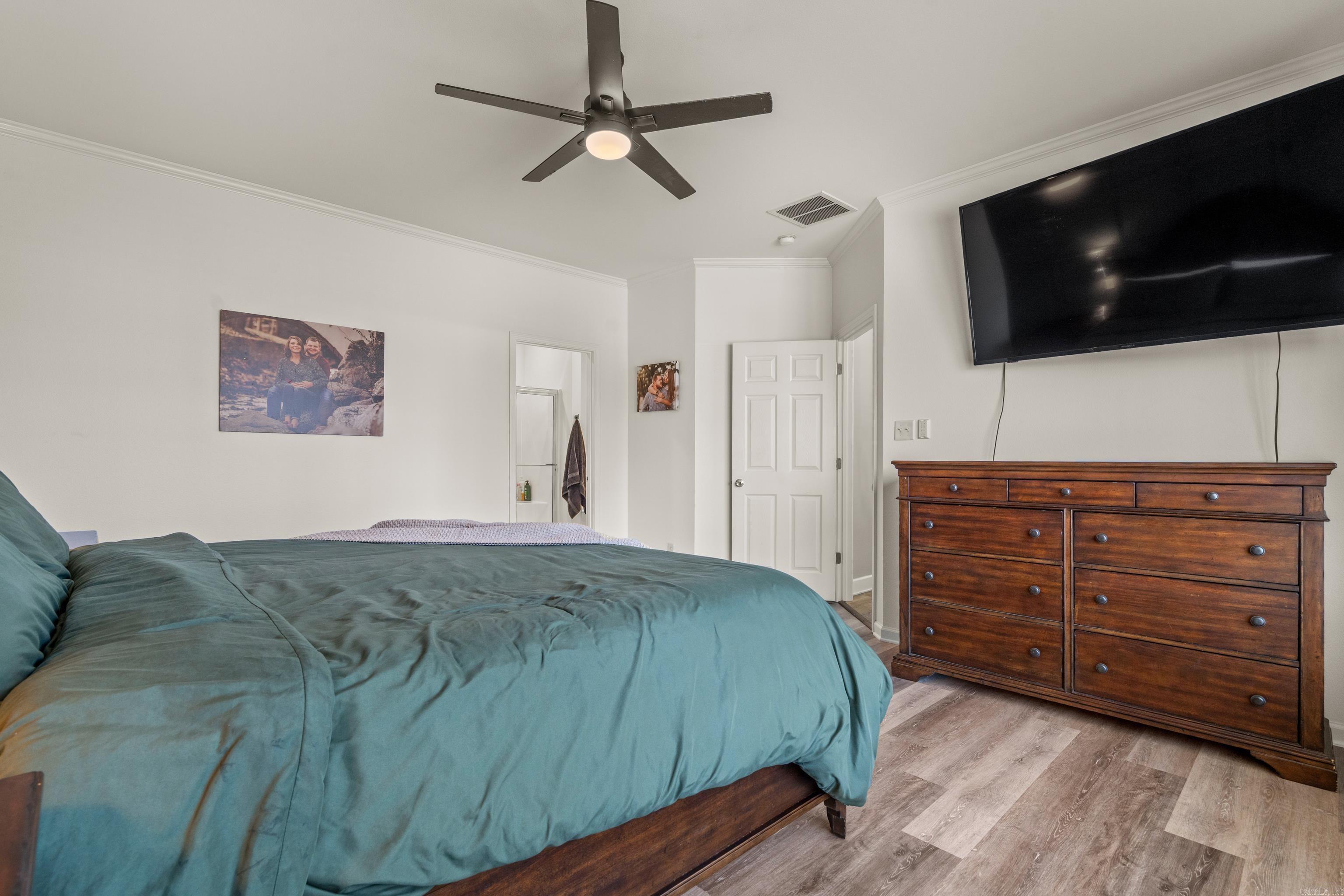 LAKEVIEW - Residential