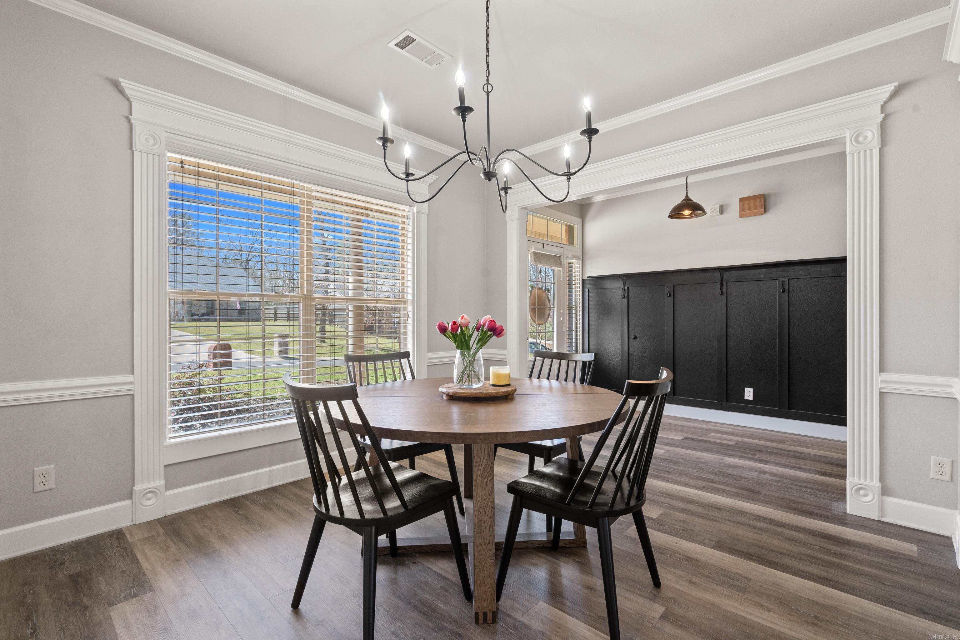 LAKEVIEW - Residential