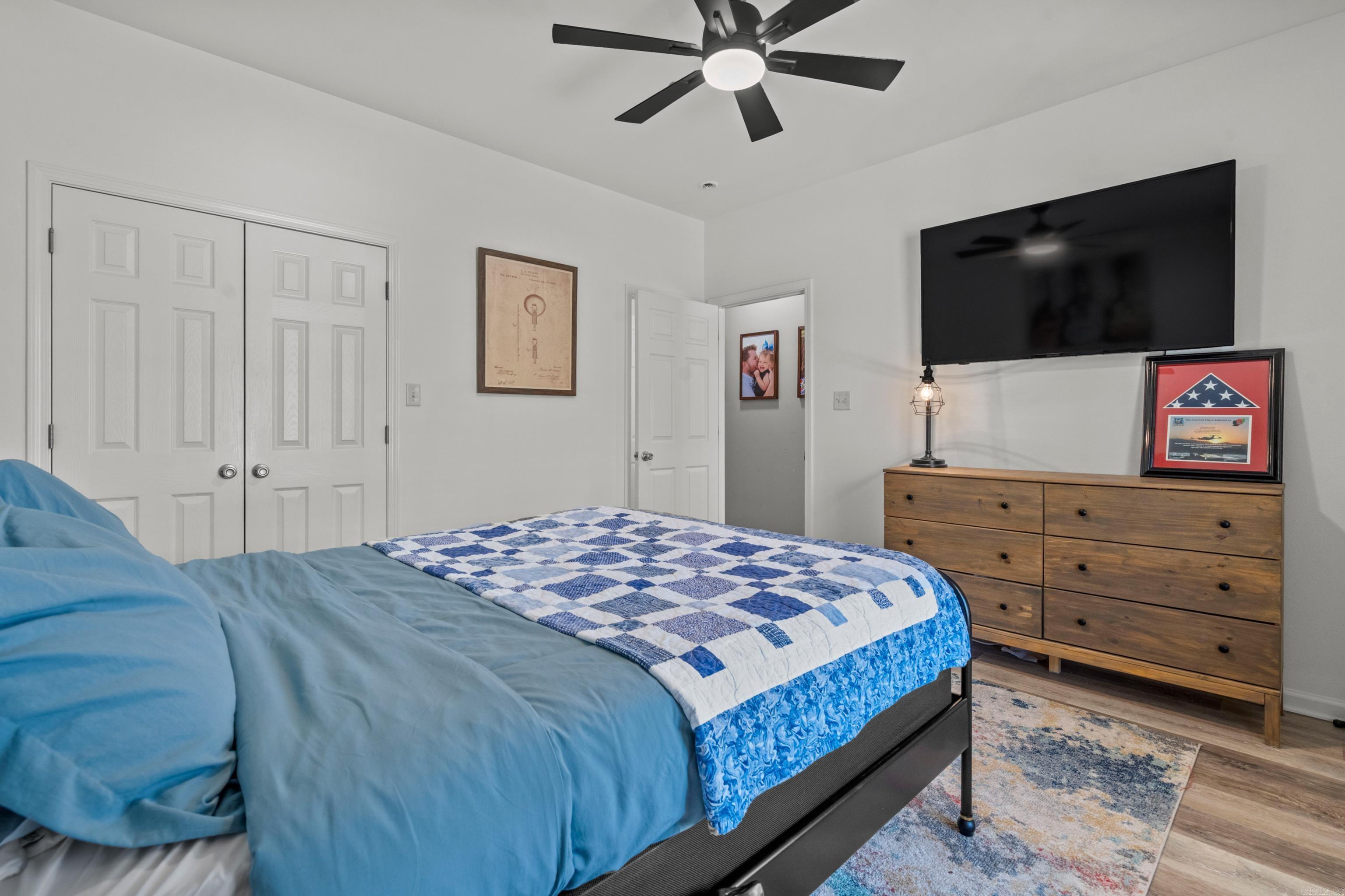LAKEVIEW - Residential