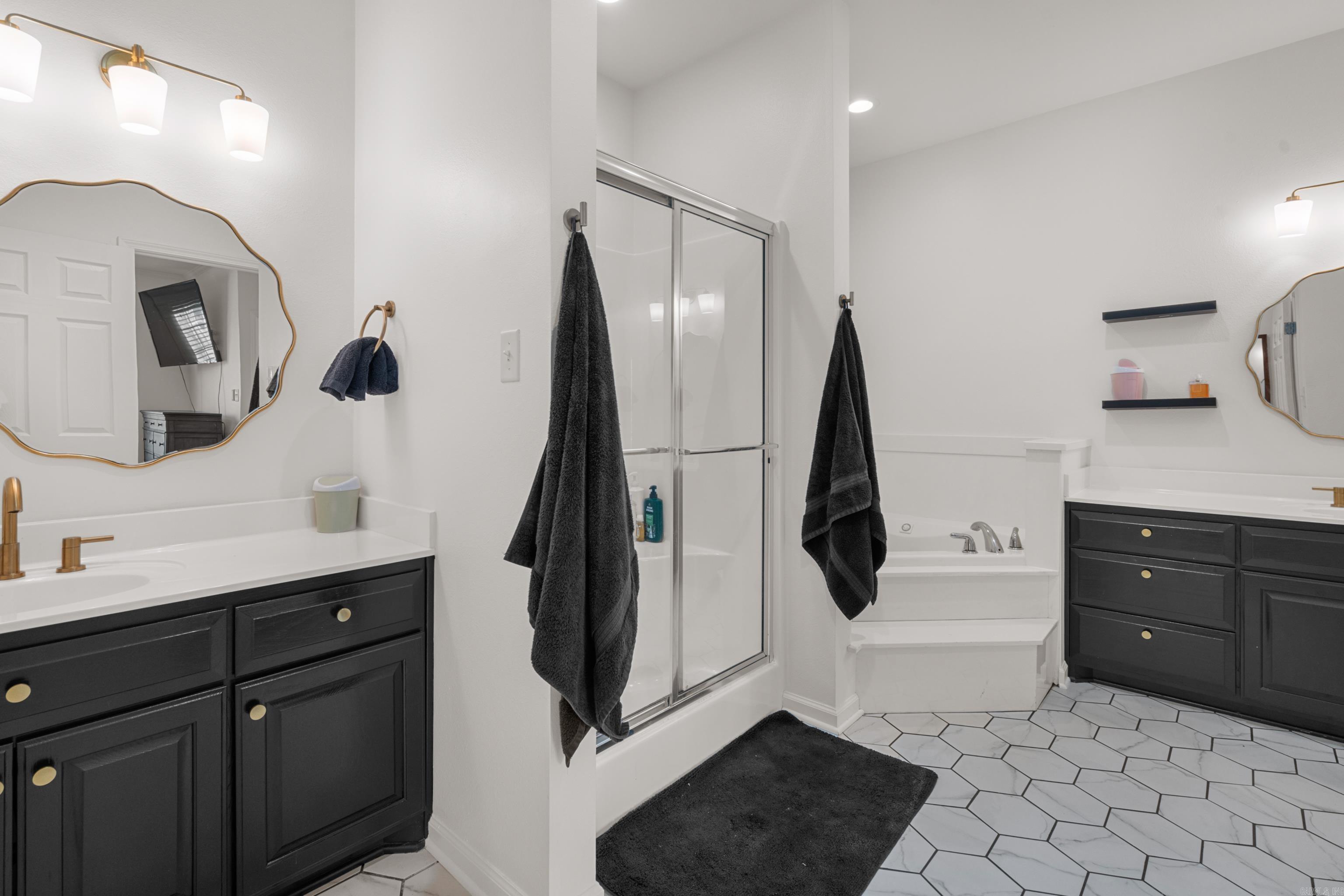 LAKEVIEW - Residential
