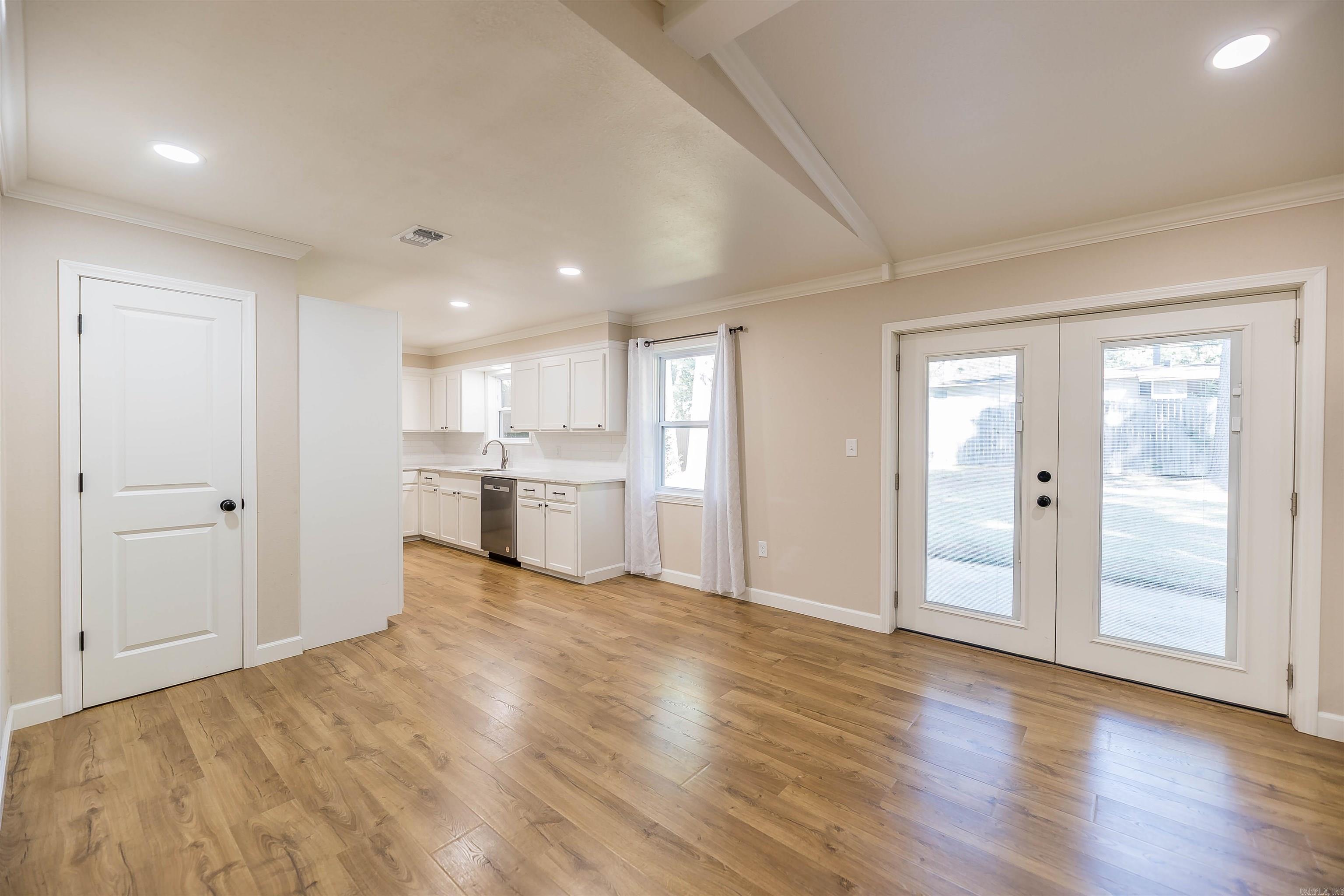 Racquet Club - Residential