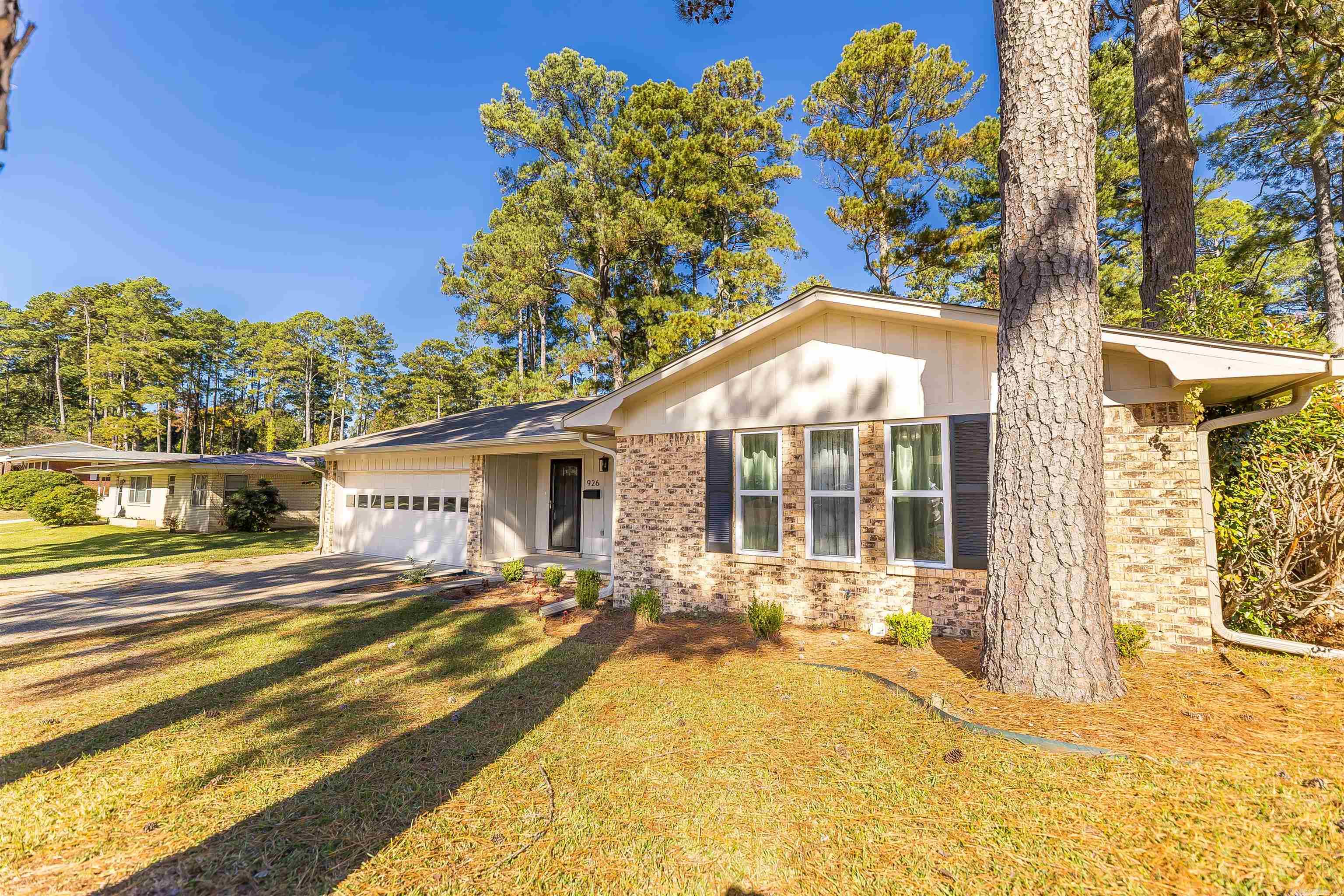 Racquet Club - Residential