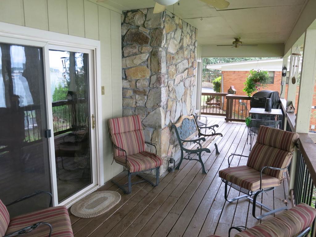 Quinns Lake Park - Residential