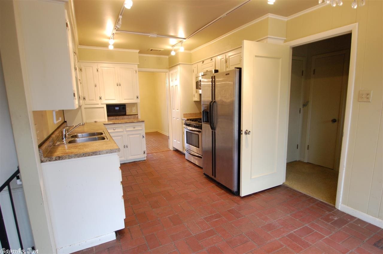 PLEASANT VALLEY - Residential