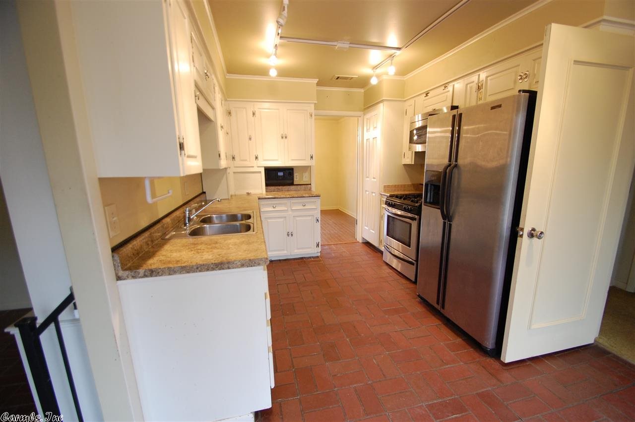 PLEASANT VALLEY - Residential