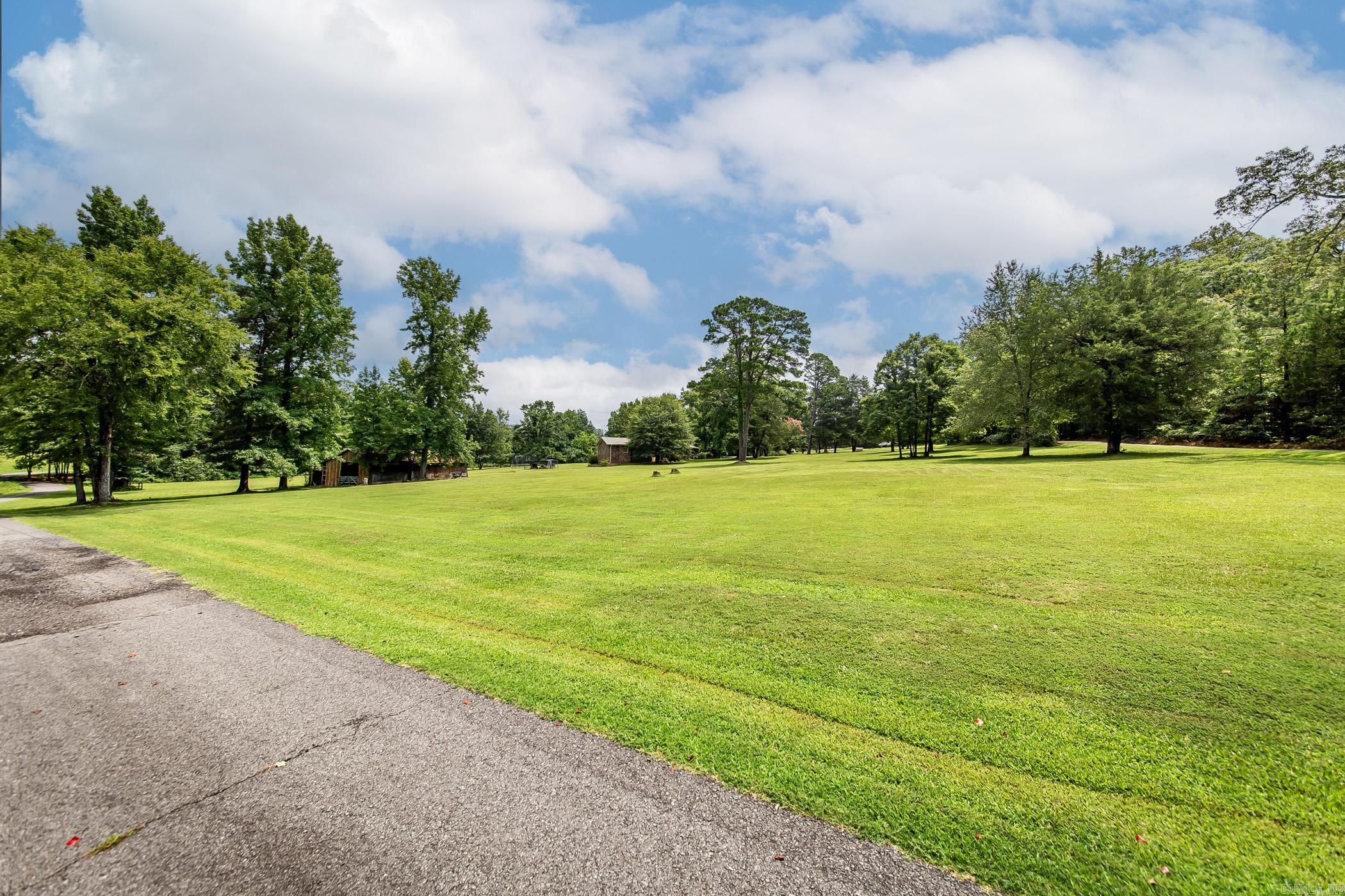 DEER CREEK - Residential