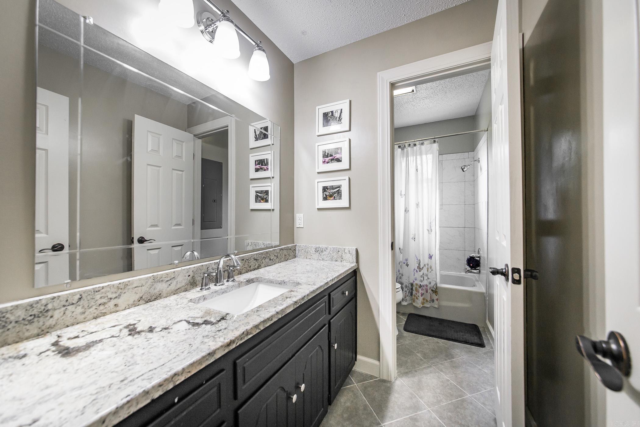 DEER CREEK - Residential