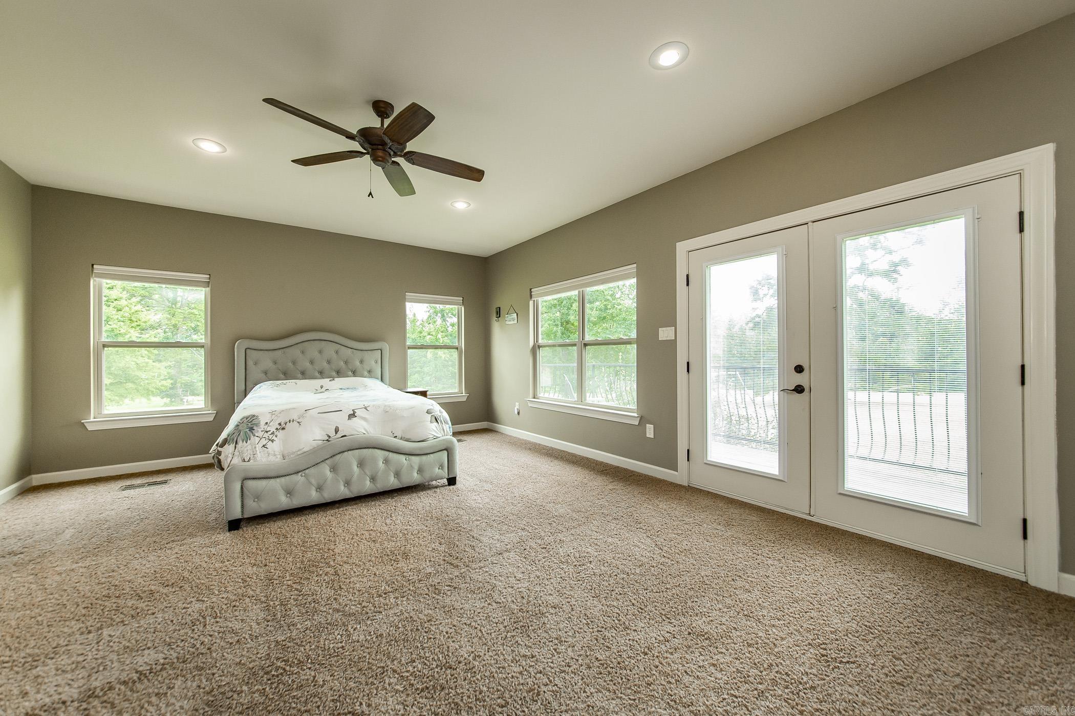 DEER CREEK - Residential