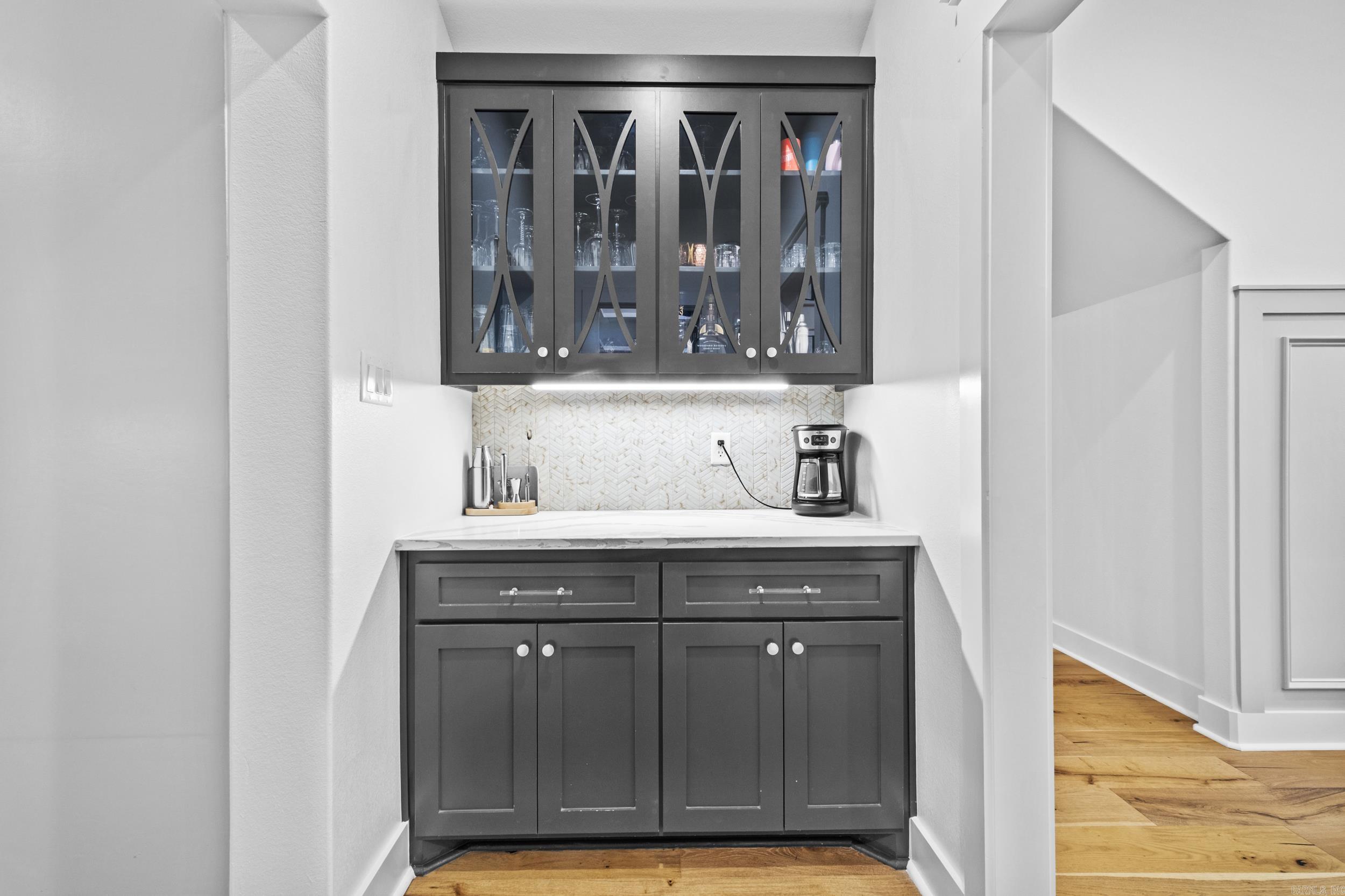 THE POINTE HURRICANE ESTATES - Residential