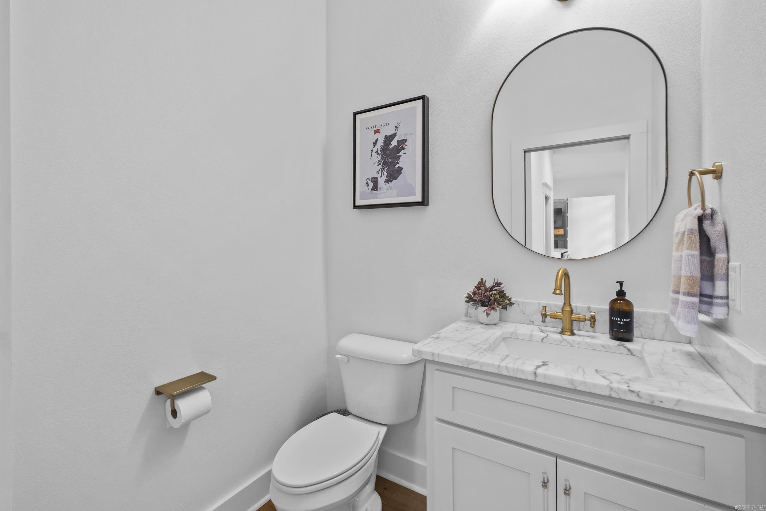 THE POINTE HURRICANE ESTATES - Residential