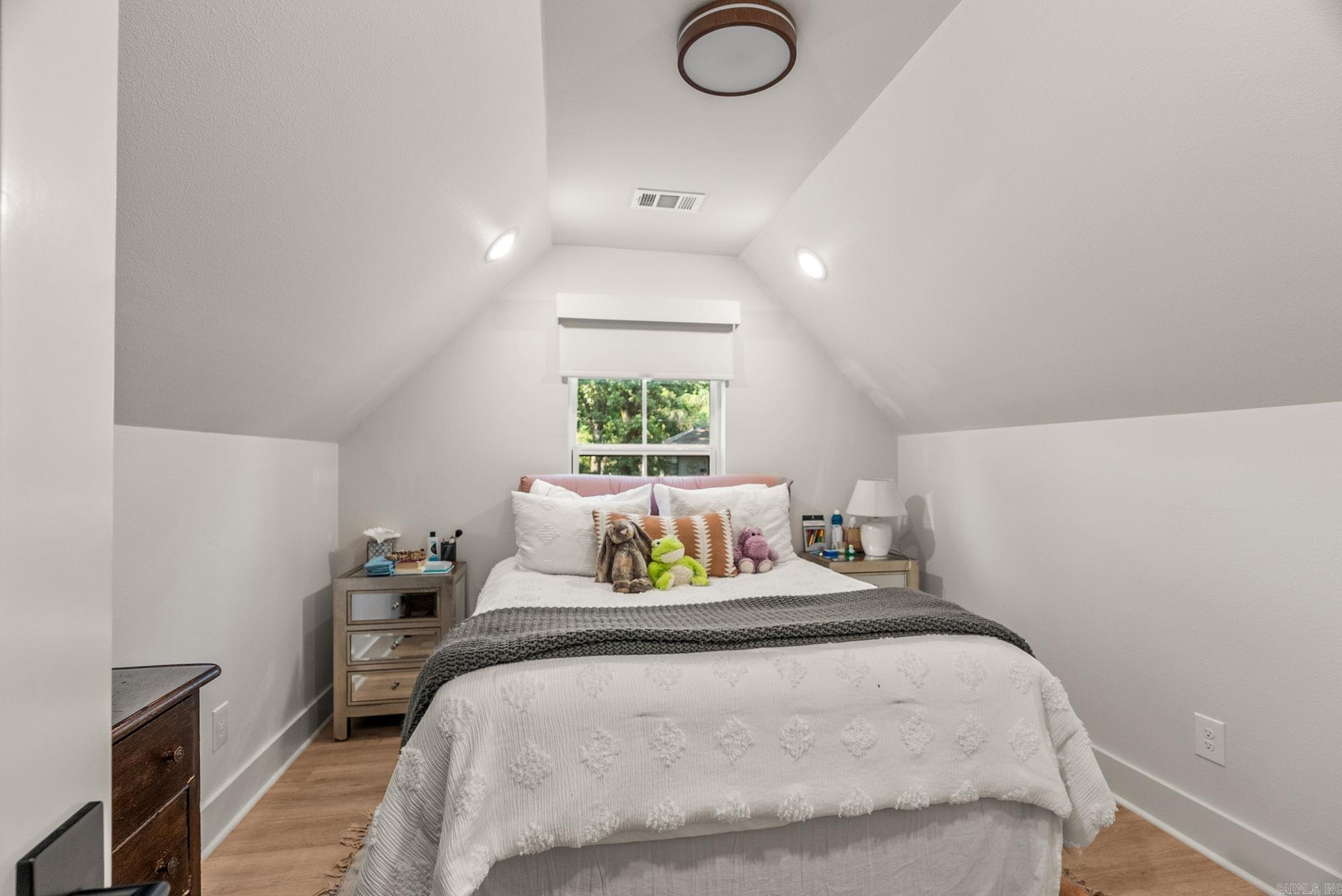 CAMMACK WOODS - Residential