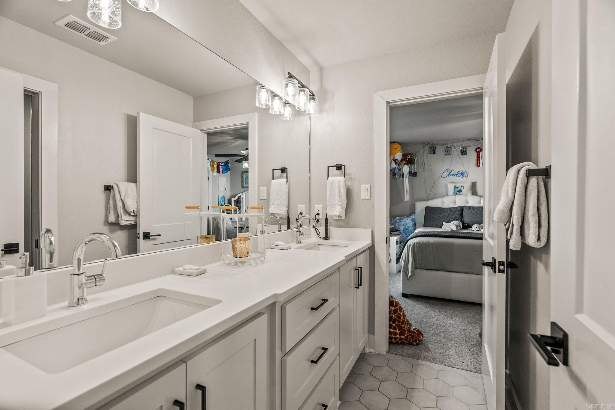 CAMMACK WOODS - Residential