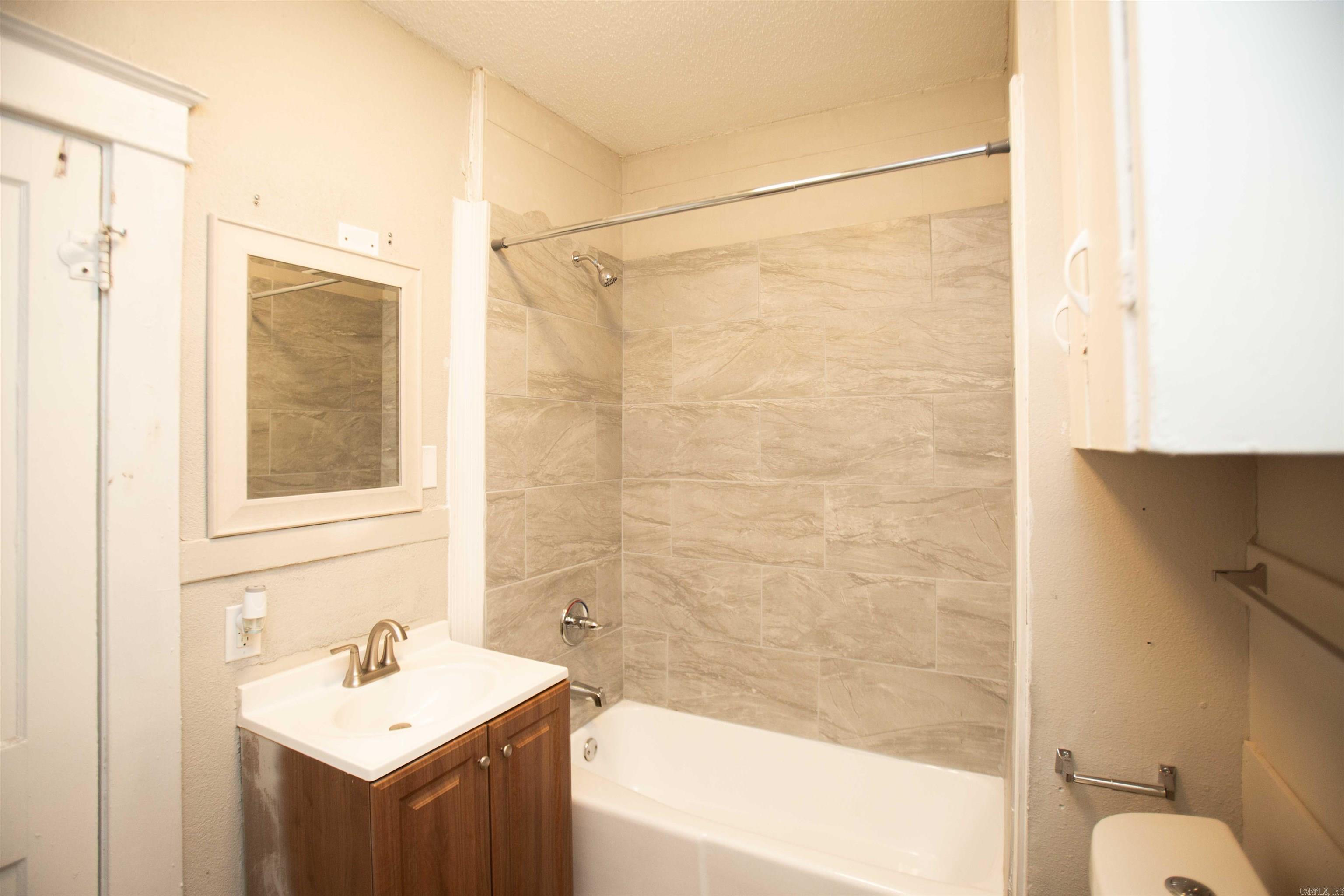 Johnson SJ - Residential Lease