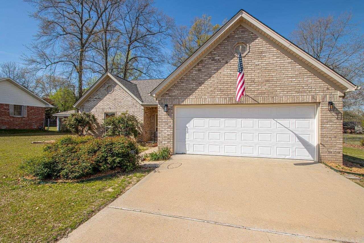 NORTH PARK VILLAGE ADDITION - Residential