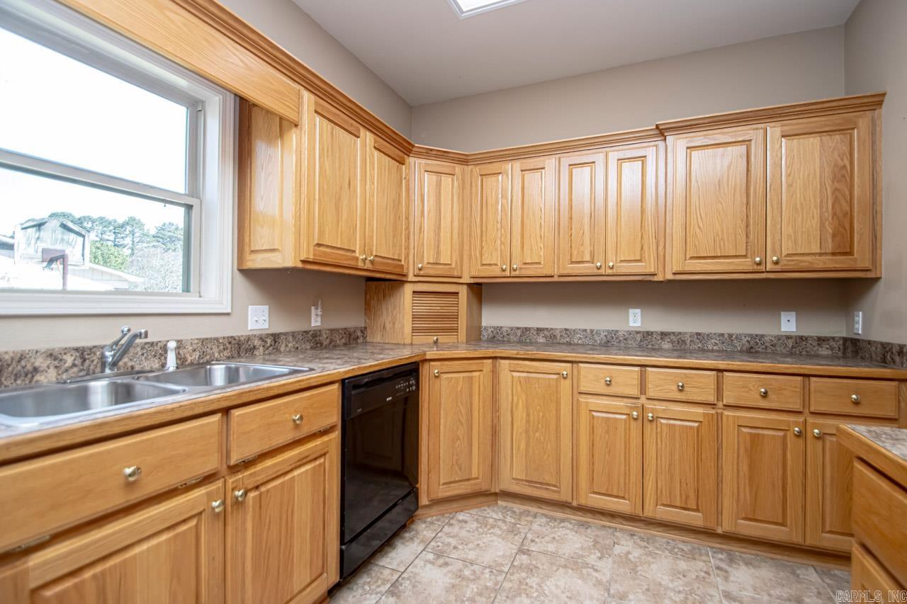 NORTH PARK VILLAGE ADDITION - Residential