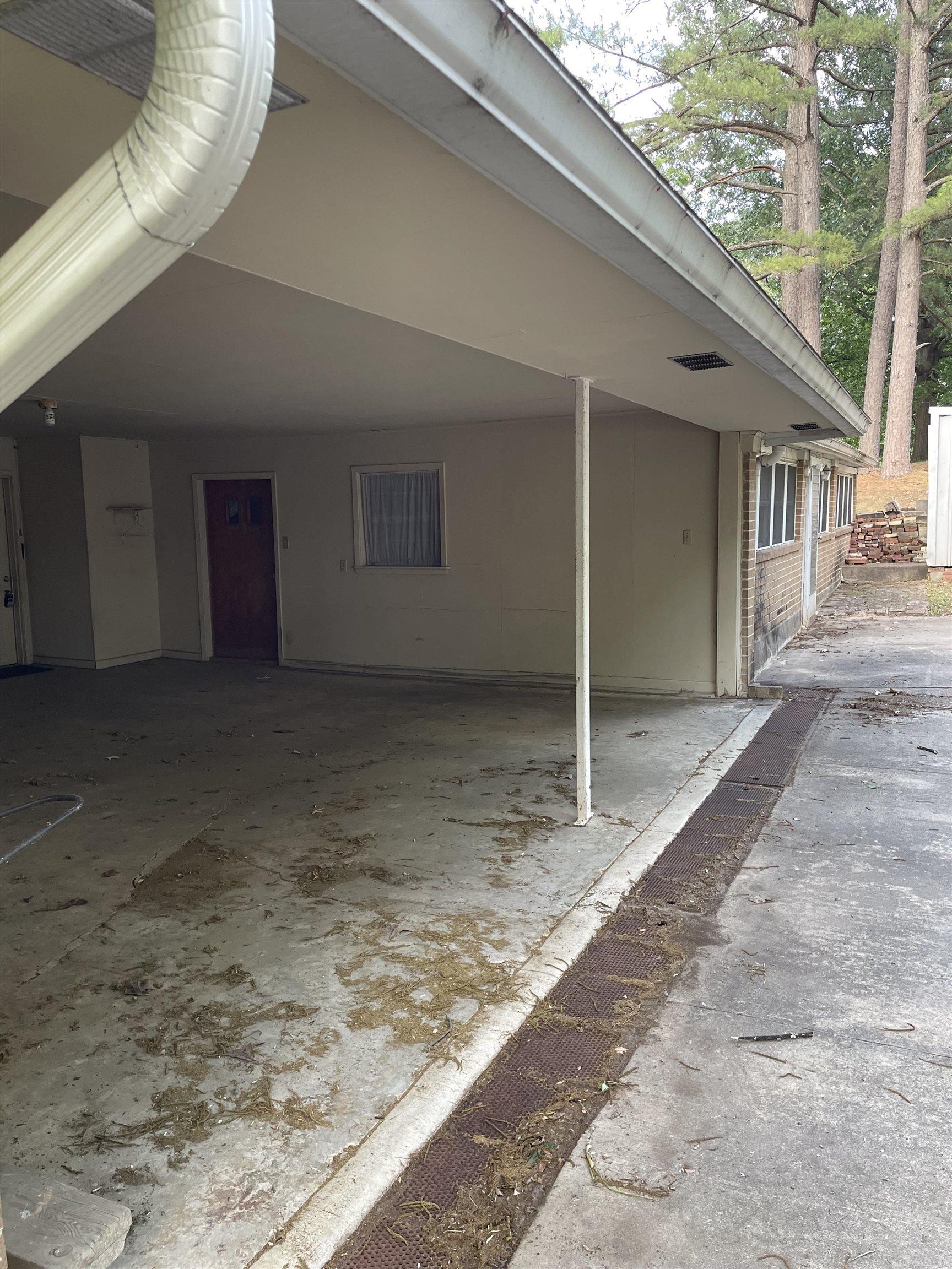 WILLIAMS - Residential