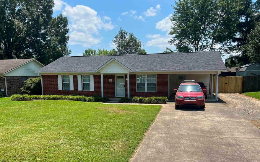 Check out this 3 bed,1.5 bath home Conveniently located in Greenbrier!  All electric home with lots of updates and MOVE IN READY!   New Roof 2019, New Vinyl Plank Flooring in 2024, New interior Paint 2024, New Hot Water Heater 2019, new HVAC in 2024. New Wood fence 2024 with large double gate. Solar Panels (installed 2021) paid off by Seller at closing! Great option for First time home Buyers!