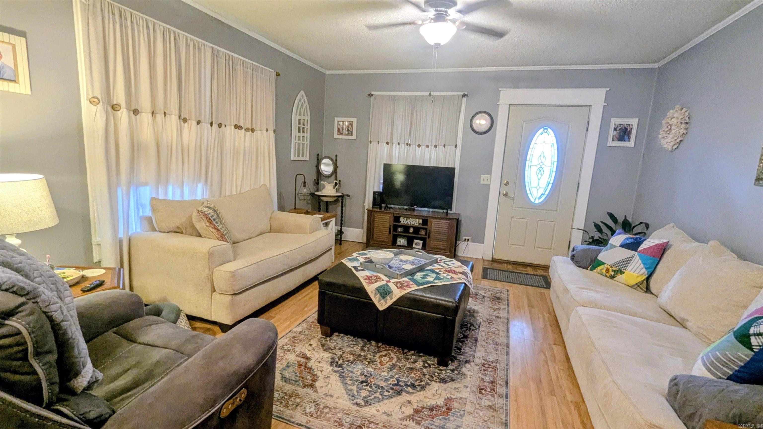 ORIGINAL TOWN SWIFTON - Residential