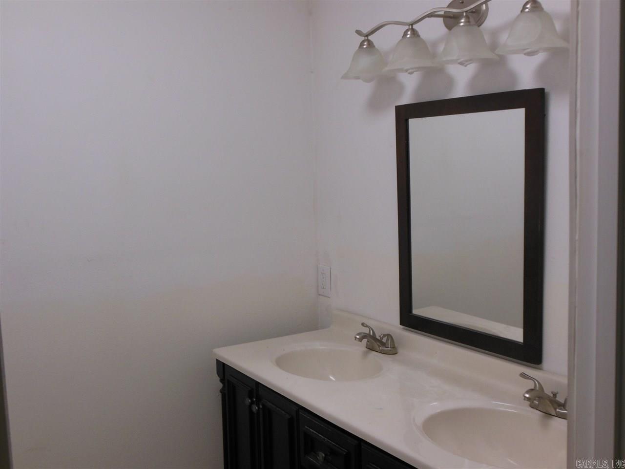 Town & Country - Residential Lease