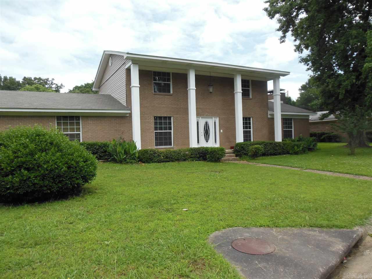 Town & Country - Residential Lease