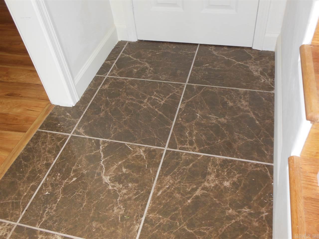 Town & Country - Residential Lease