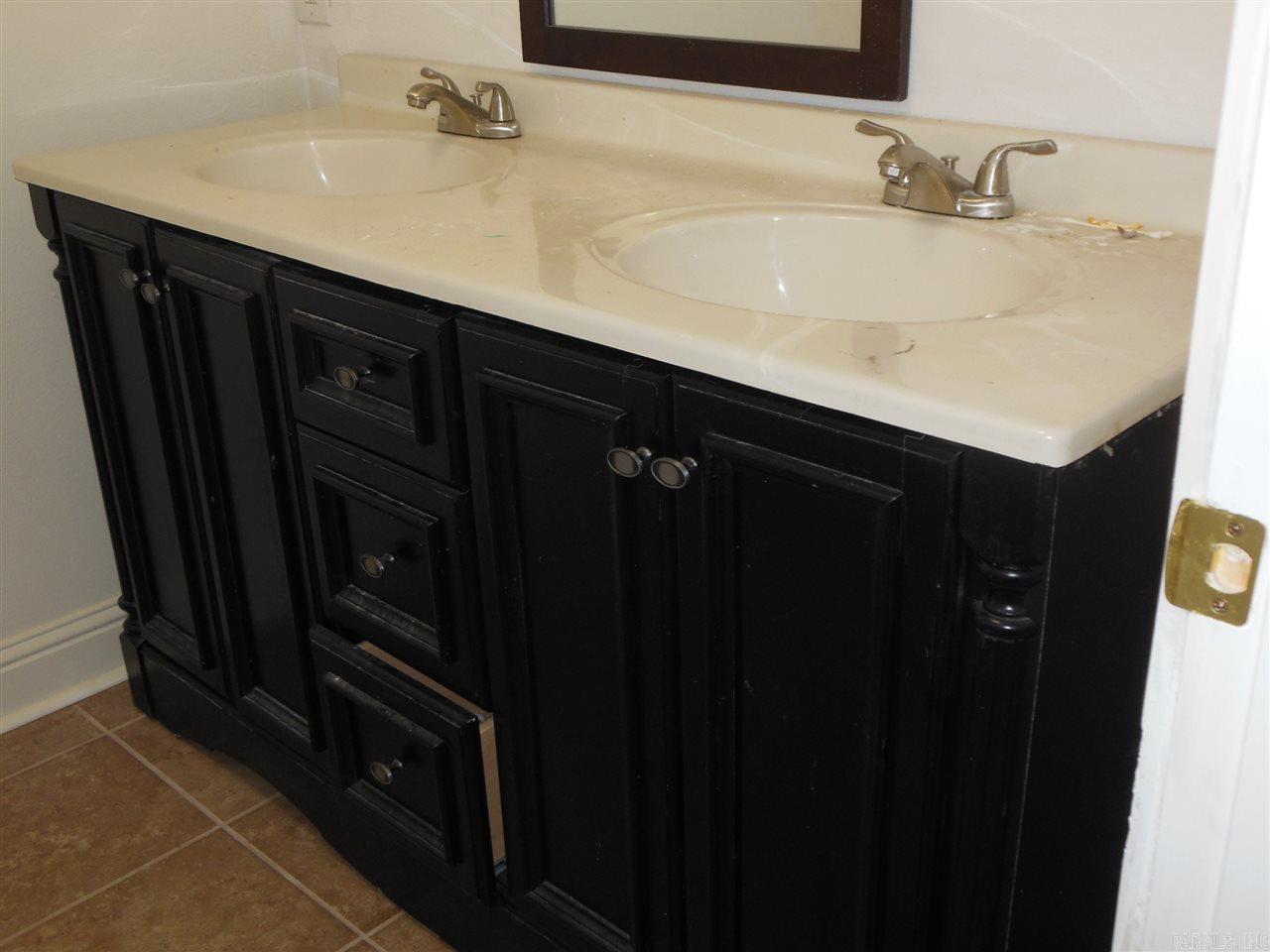 Town & Country - Residential Lease