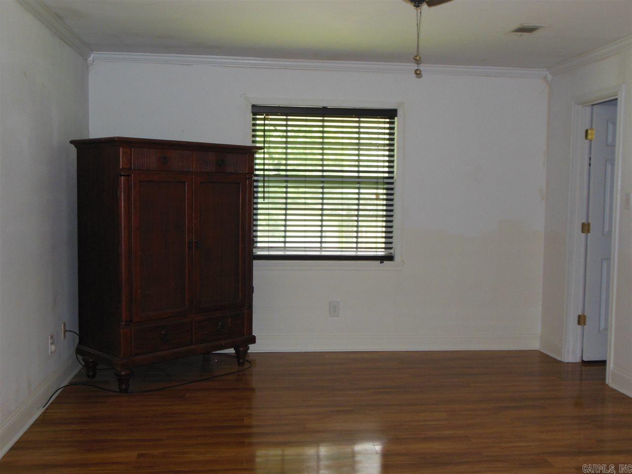 Town & Country - Residential Lease