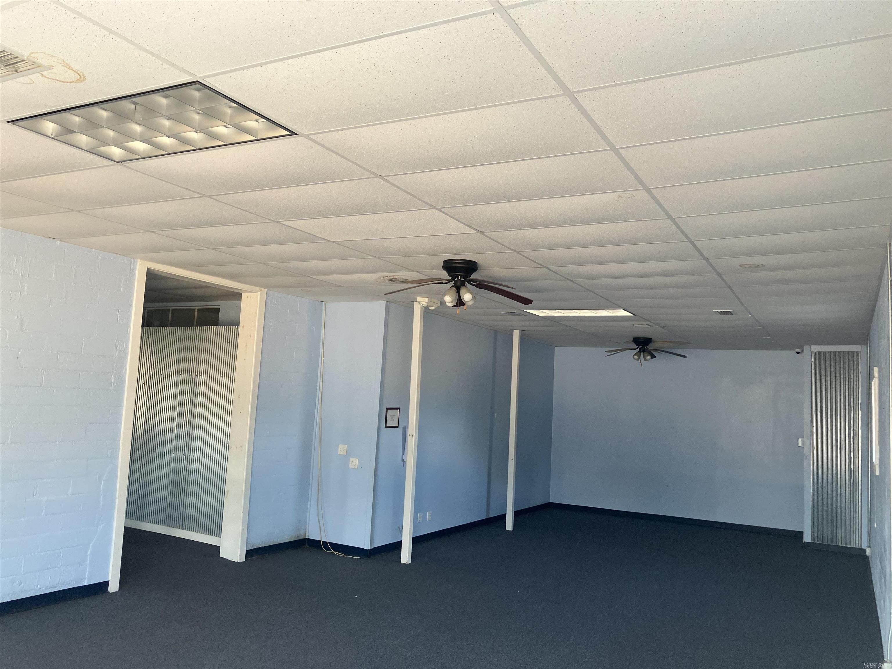 Mena - Commercial Sale