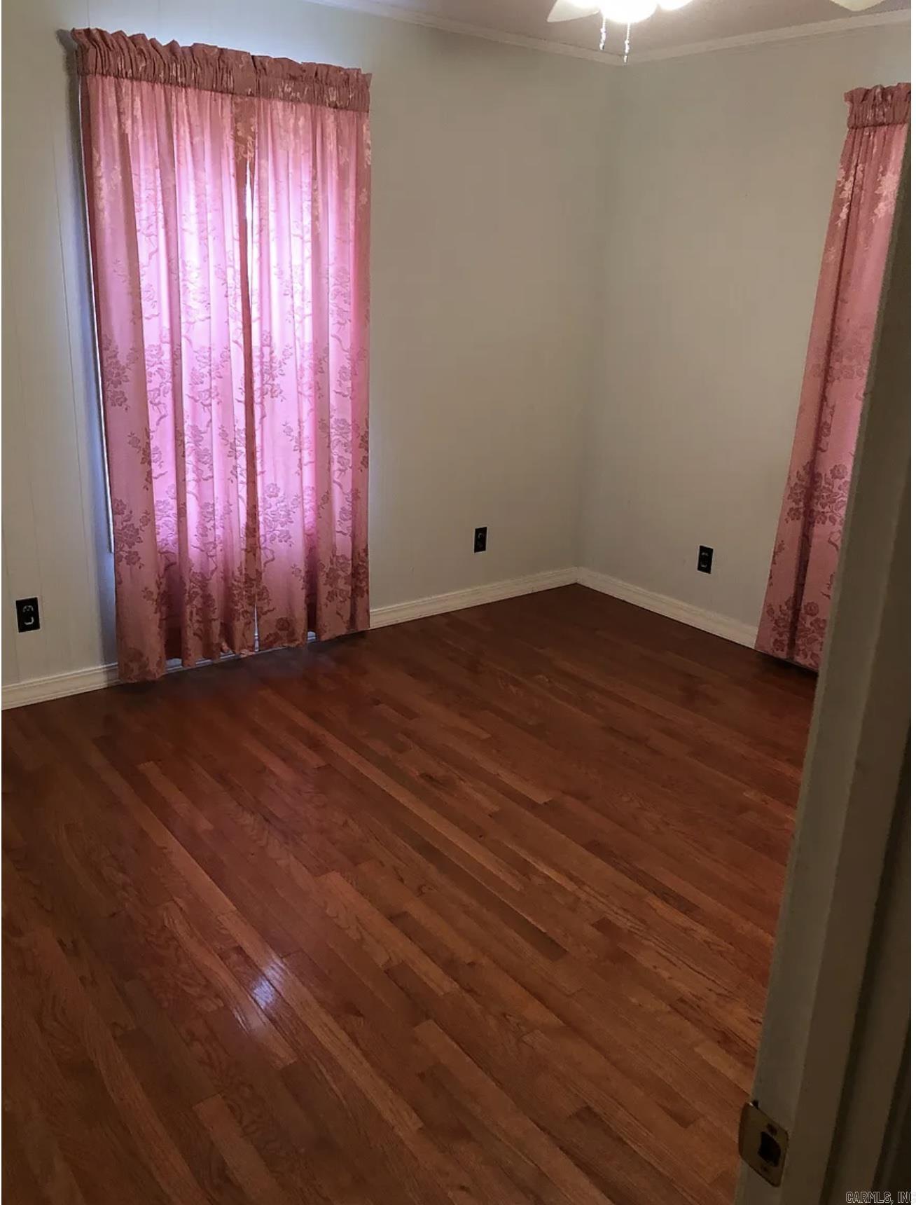 LAWRENCE - Residential