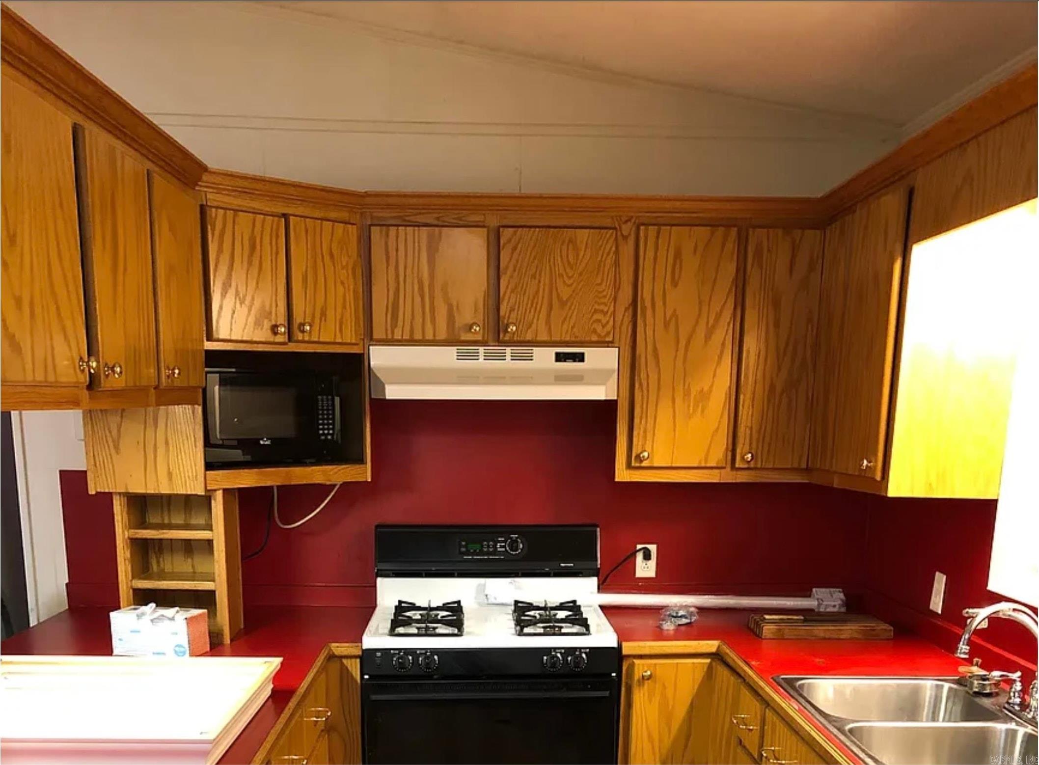 LAWRENCE - Residential