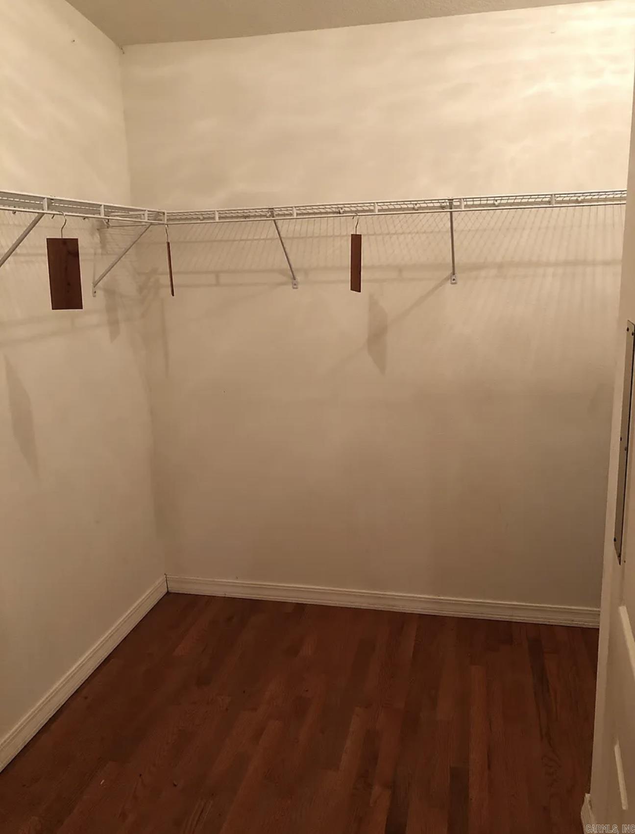 LAWRENCE - Residential