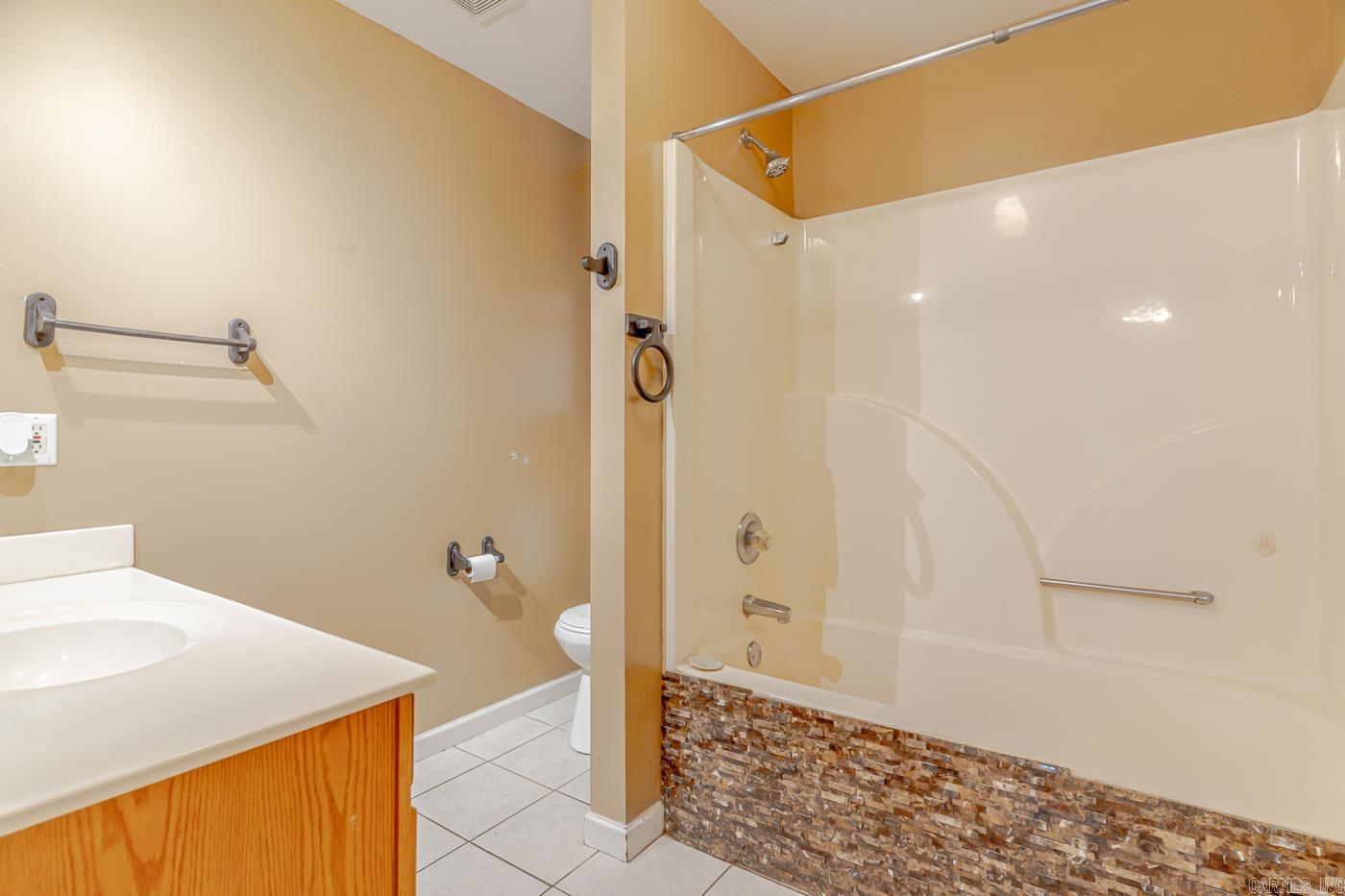 KIRBY MEADOWS - Residential