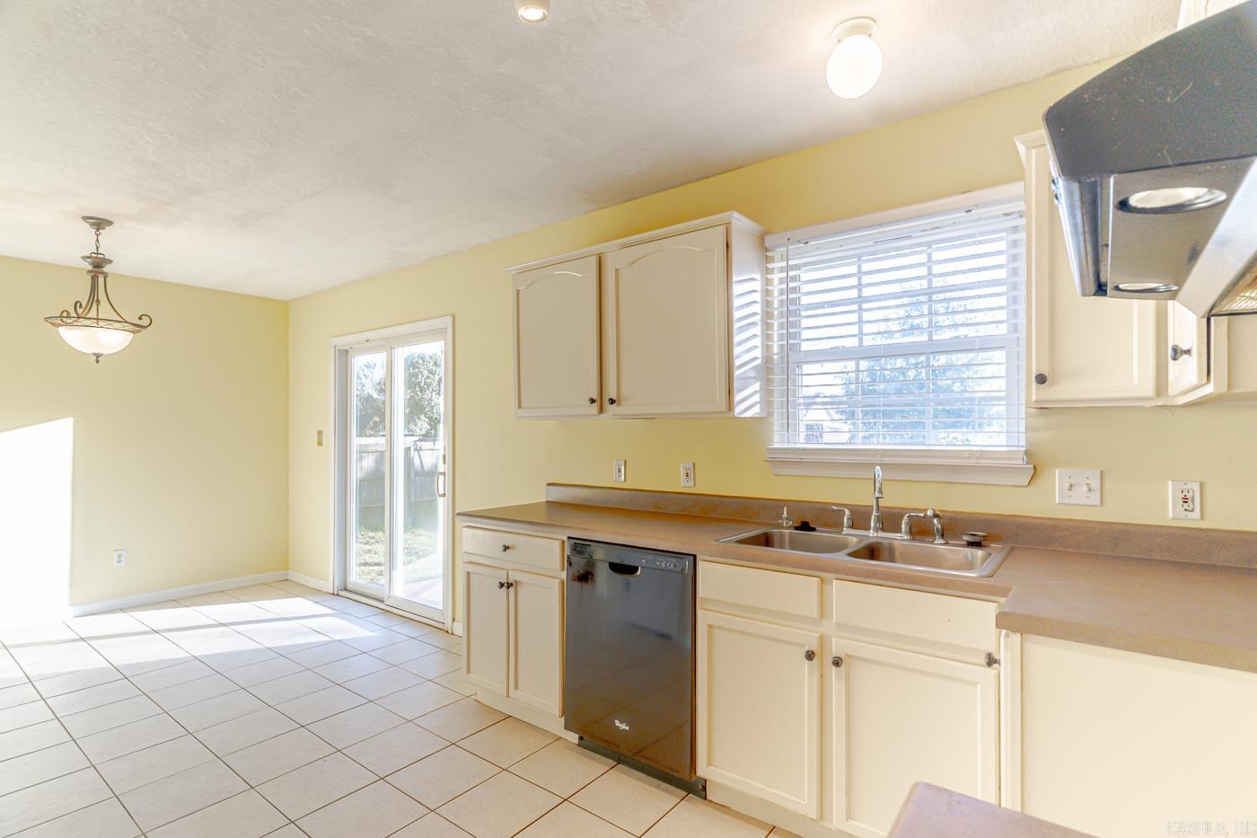 KIRBY MEADOWS - Residential