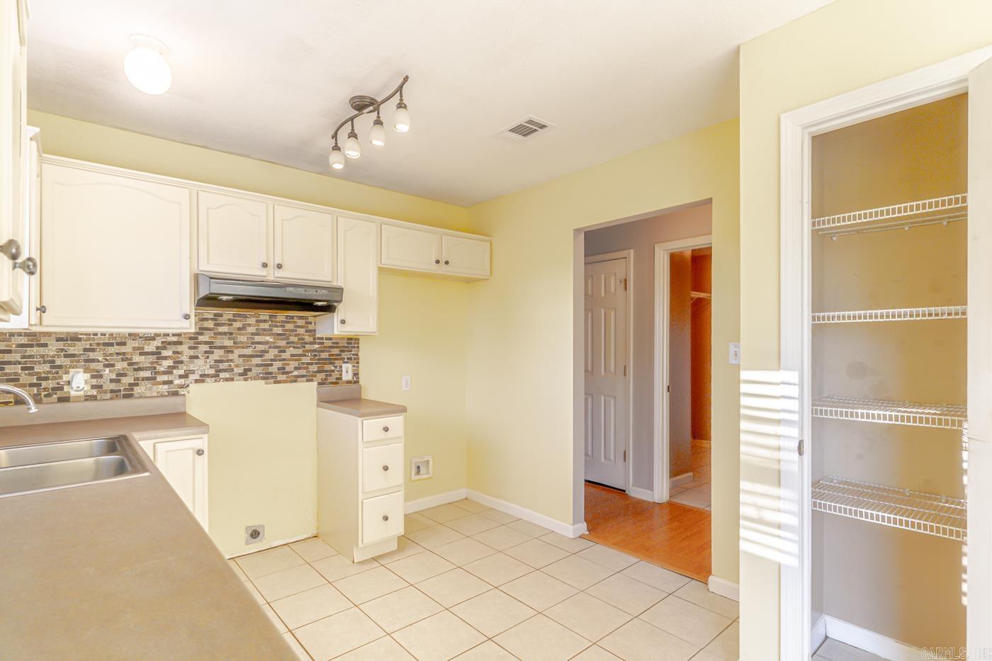 KIRBY MEADOWS - Residential