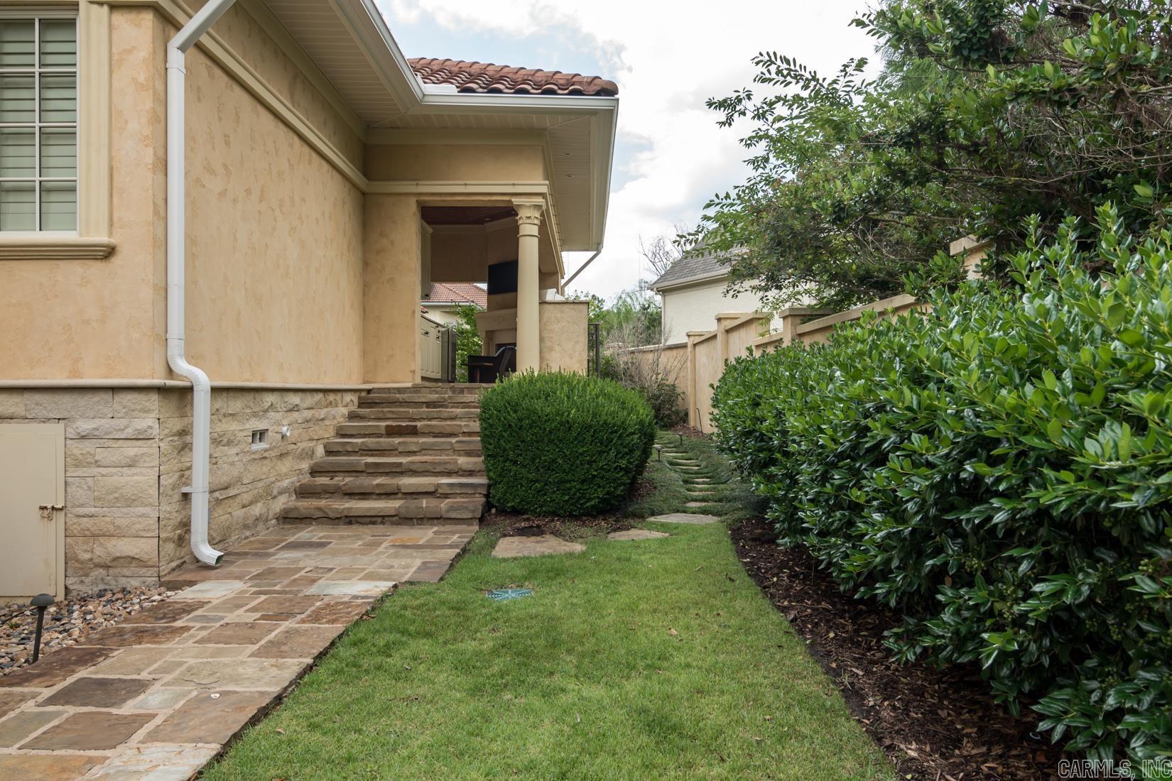 CHENAL VALLEY DEAUVILLE PLACE - Residential