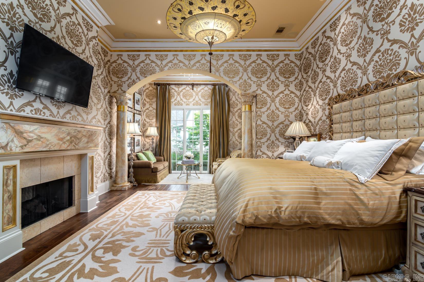 CHENAL VALLEY DEAUVILLE PLACE - Residential