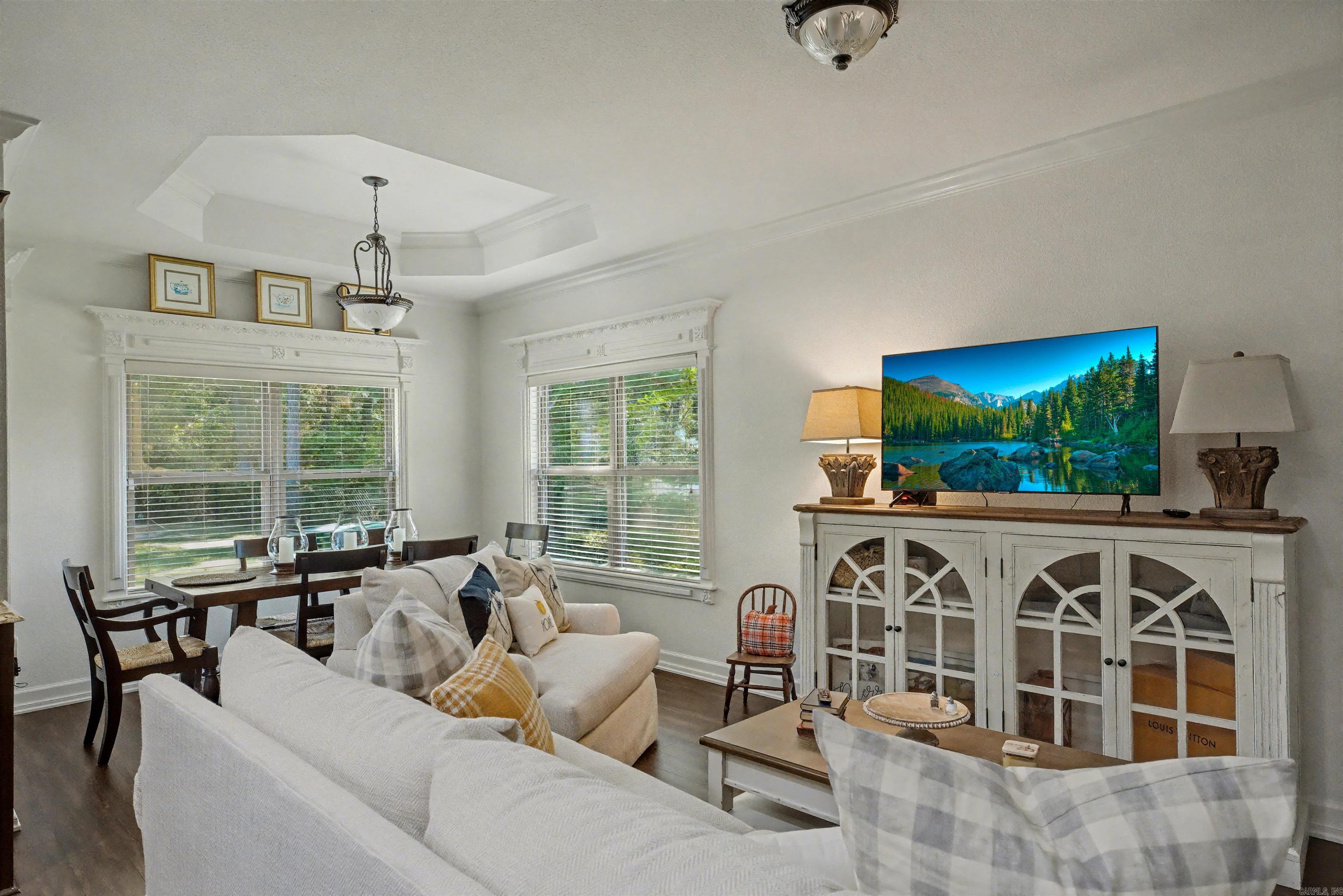 HOMESTEAD - Residential