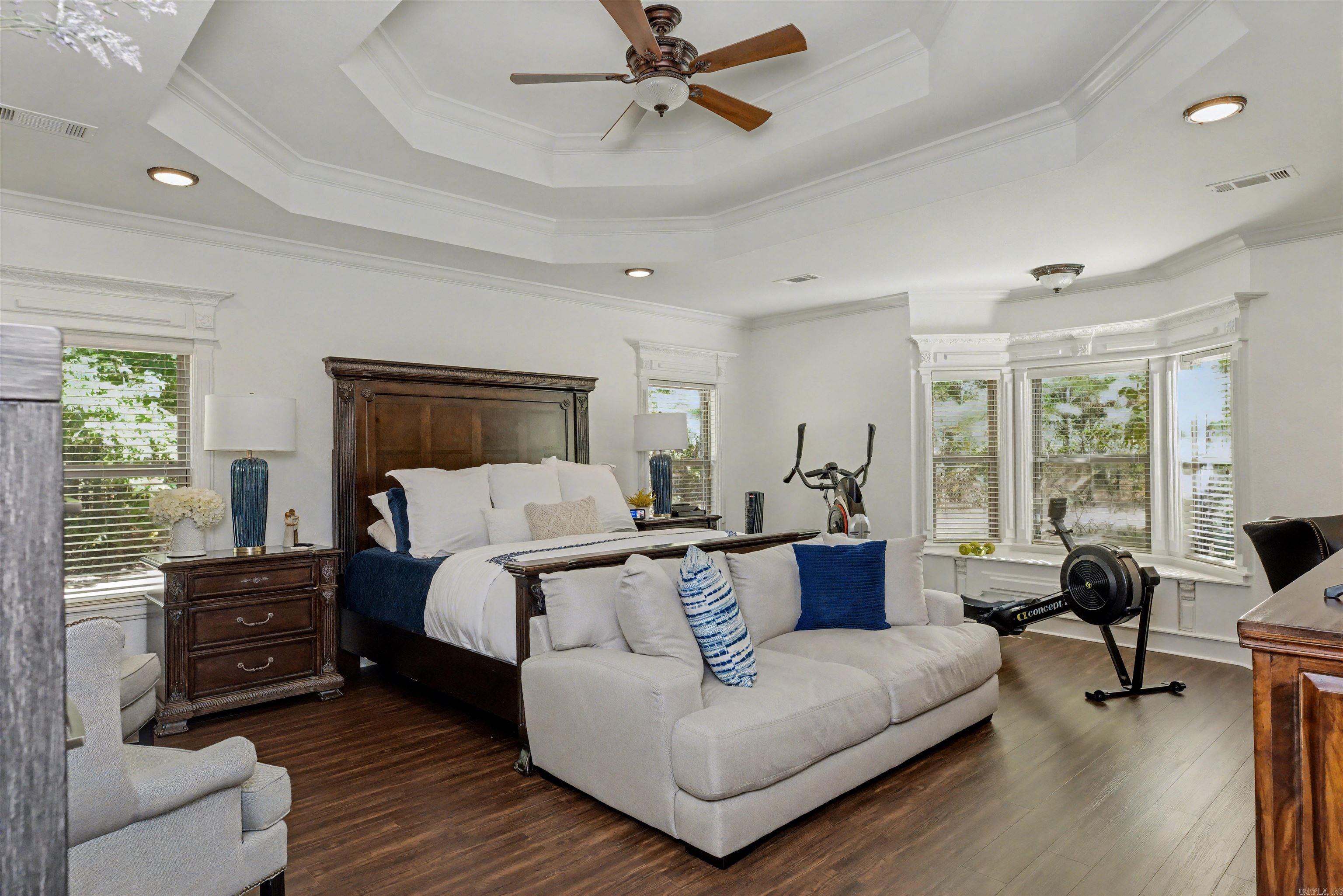 HOMESTEAD - Residential