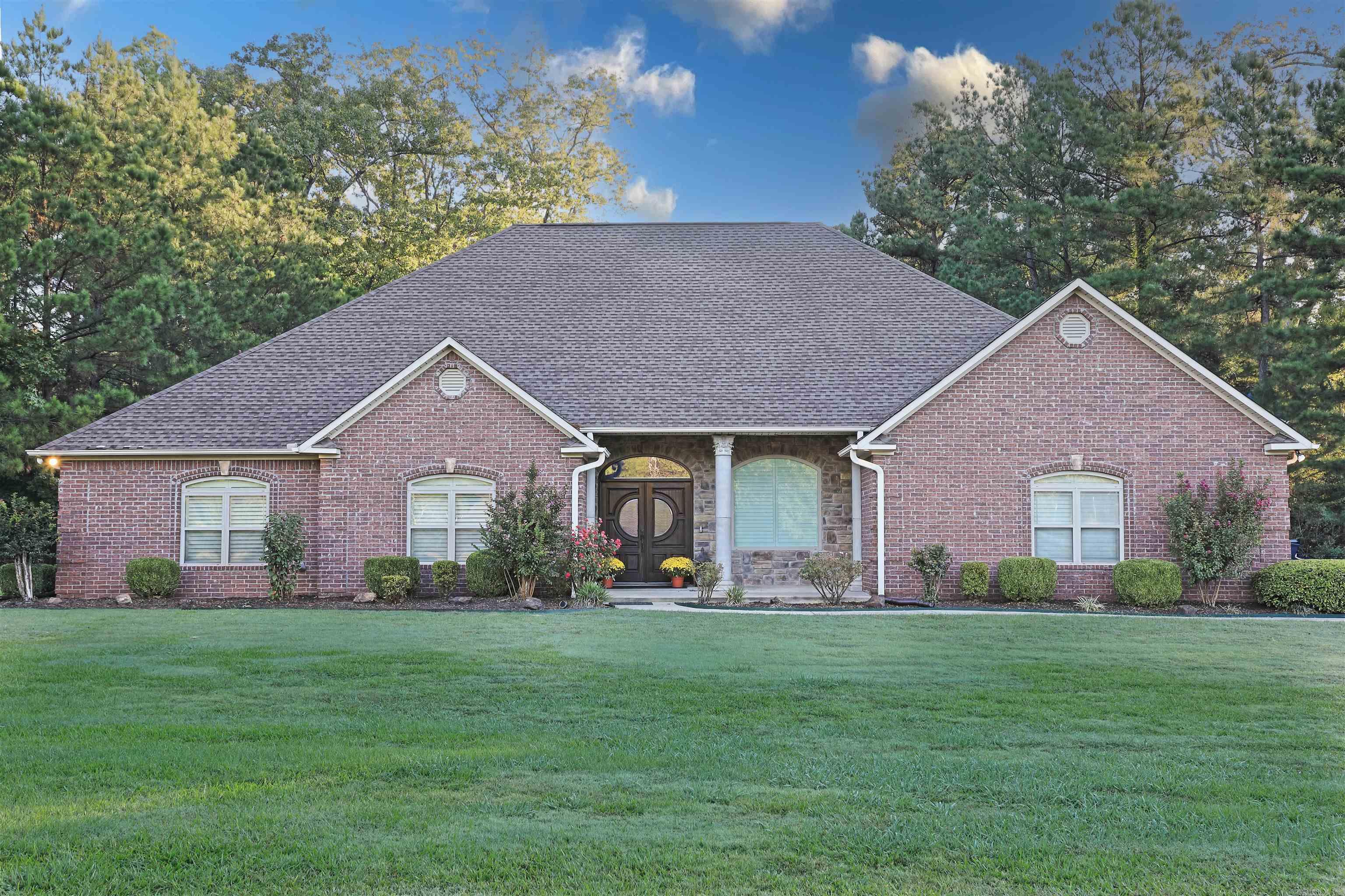 HOMESTEAD - Residential