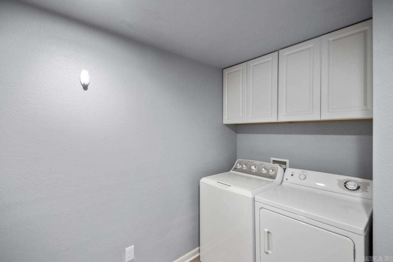 SHERWOOD ESTATES - Residential