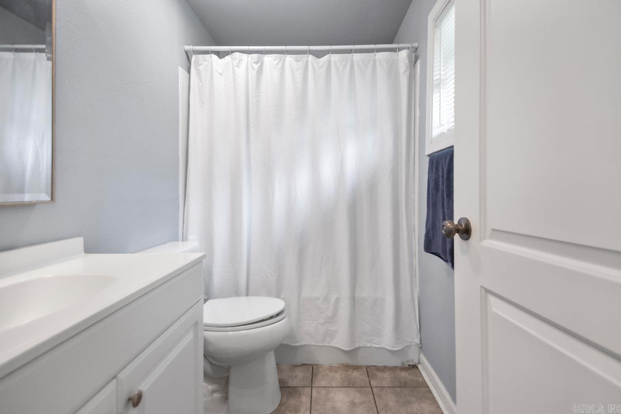 SHERWOOD ESTATES - Residential