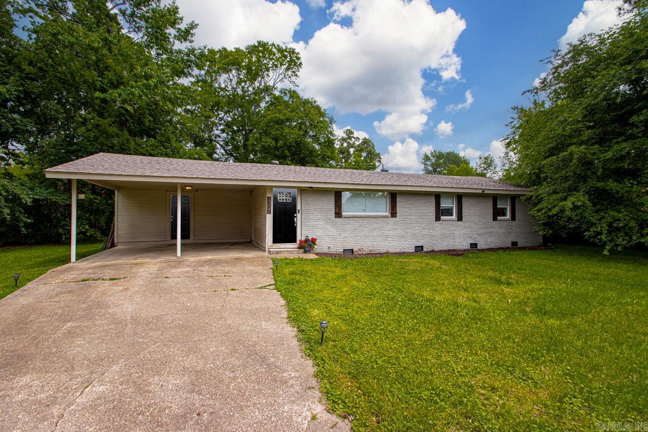 SHERWOOD ESTATES - Residential