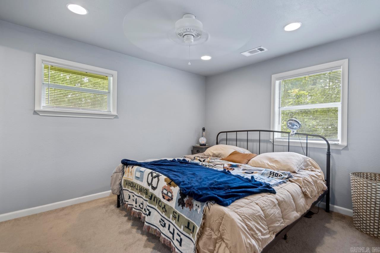SHERWOOD ESTATES - Residential