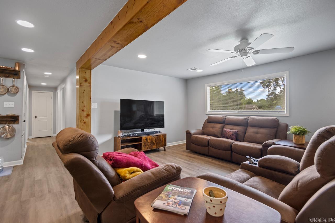 SHERWOOD ESTATES - Residential