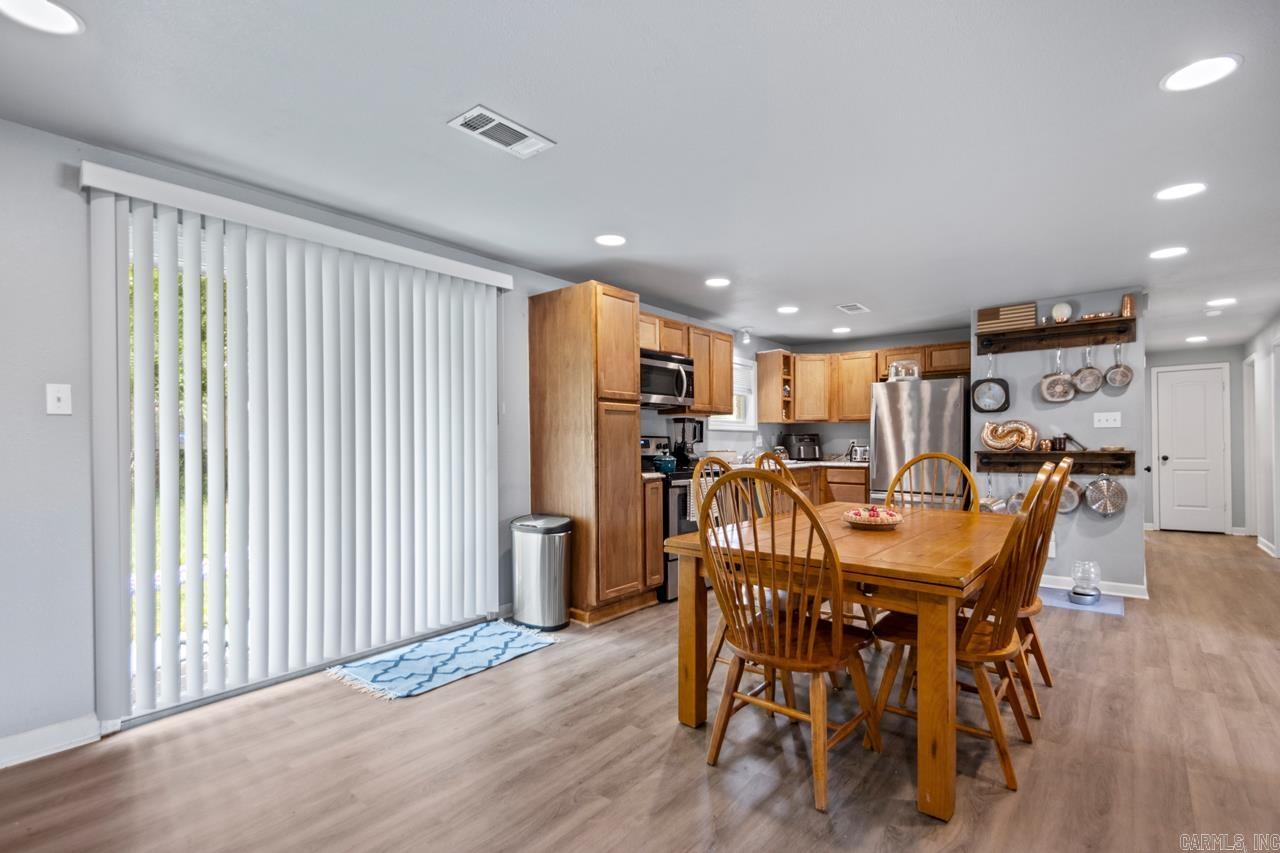 SHERWOOD ESTATES - Residential