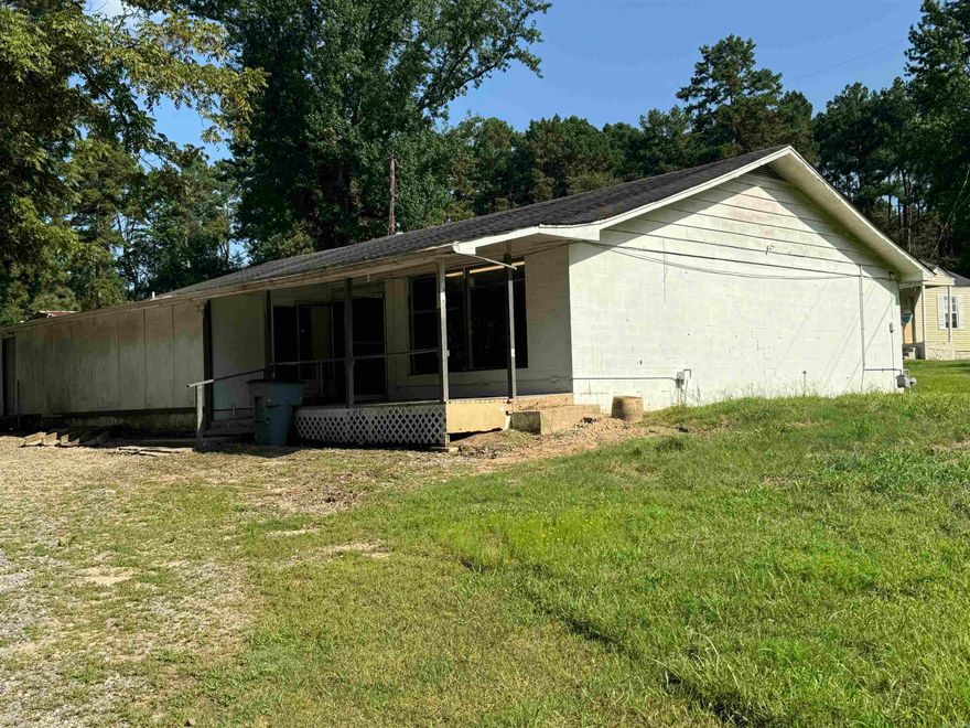 2400 sf building.  Has been used for various businesses and a residence.  Is in a great location for a small business.