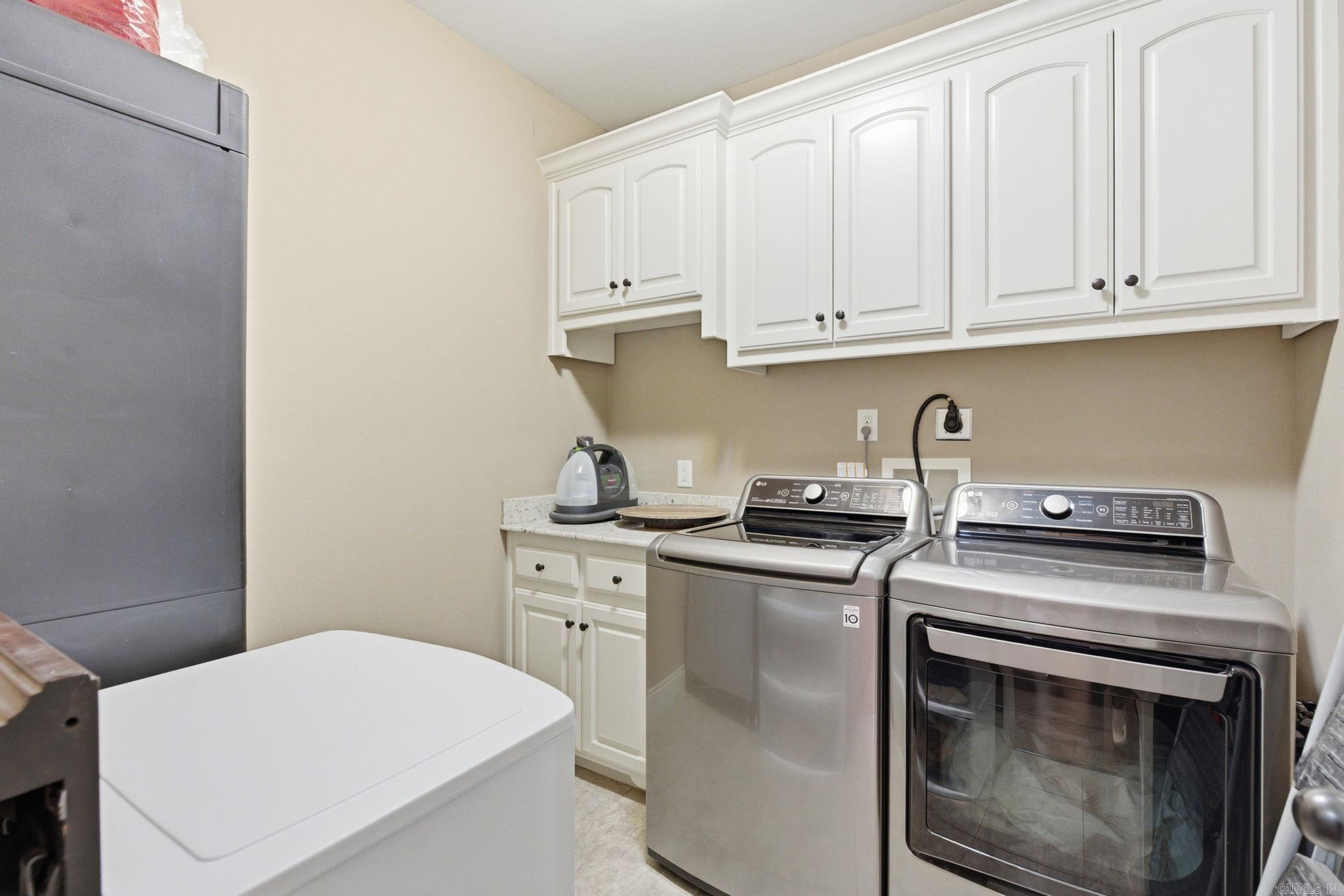 Hickory Heights - Residential