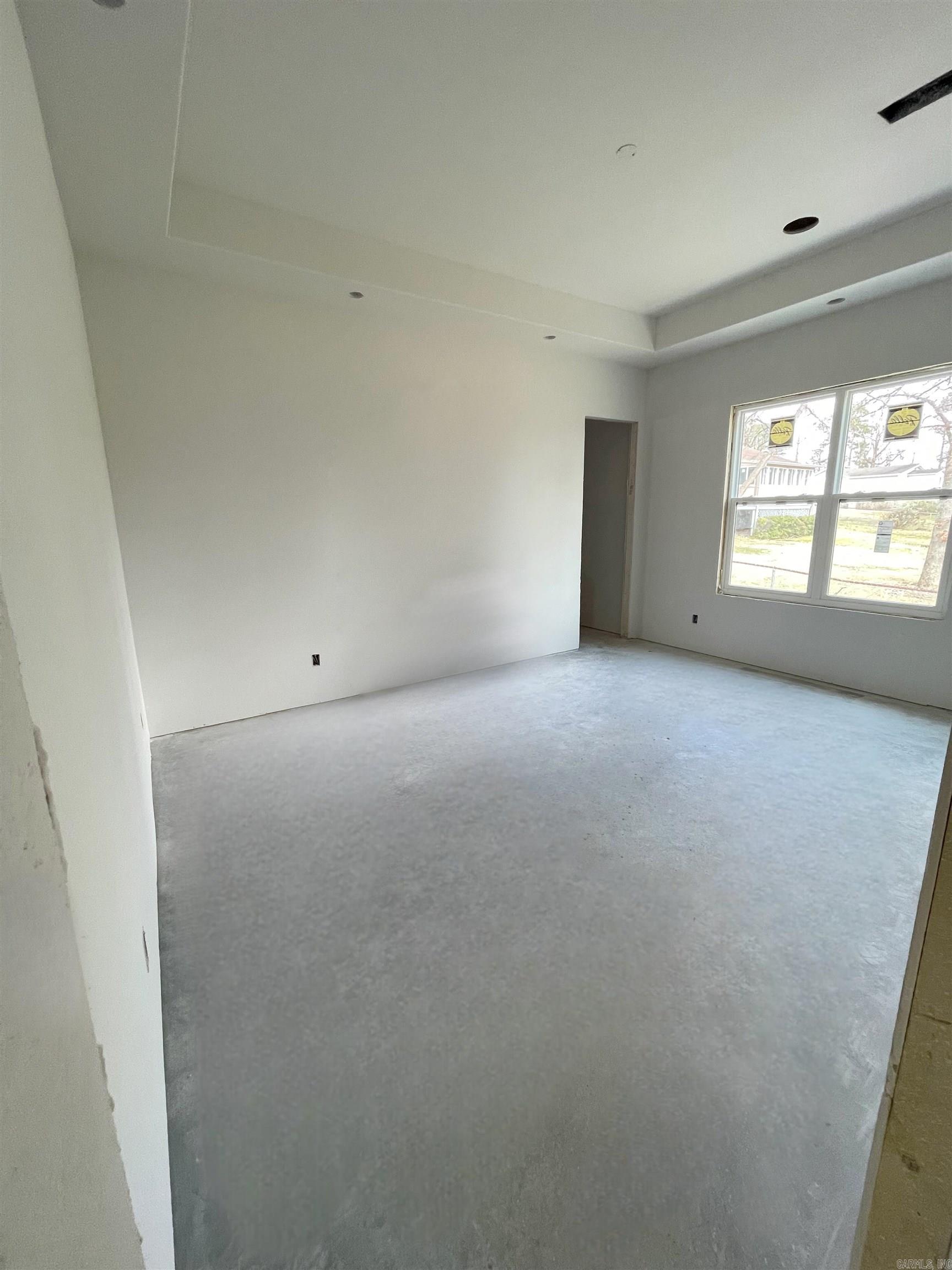 MERGERON COURT - Residential