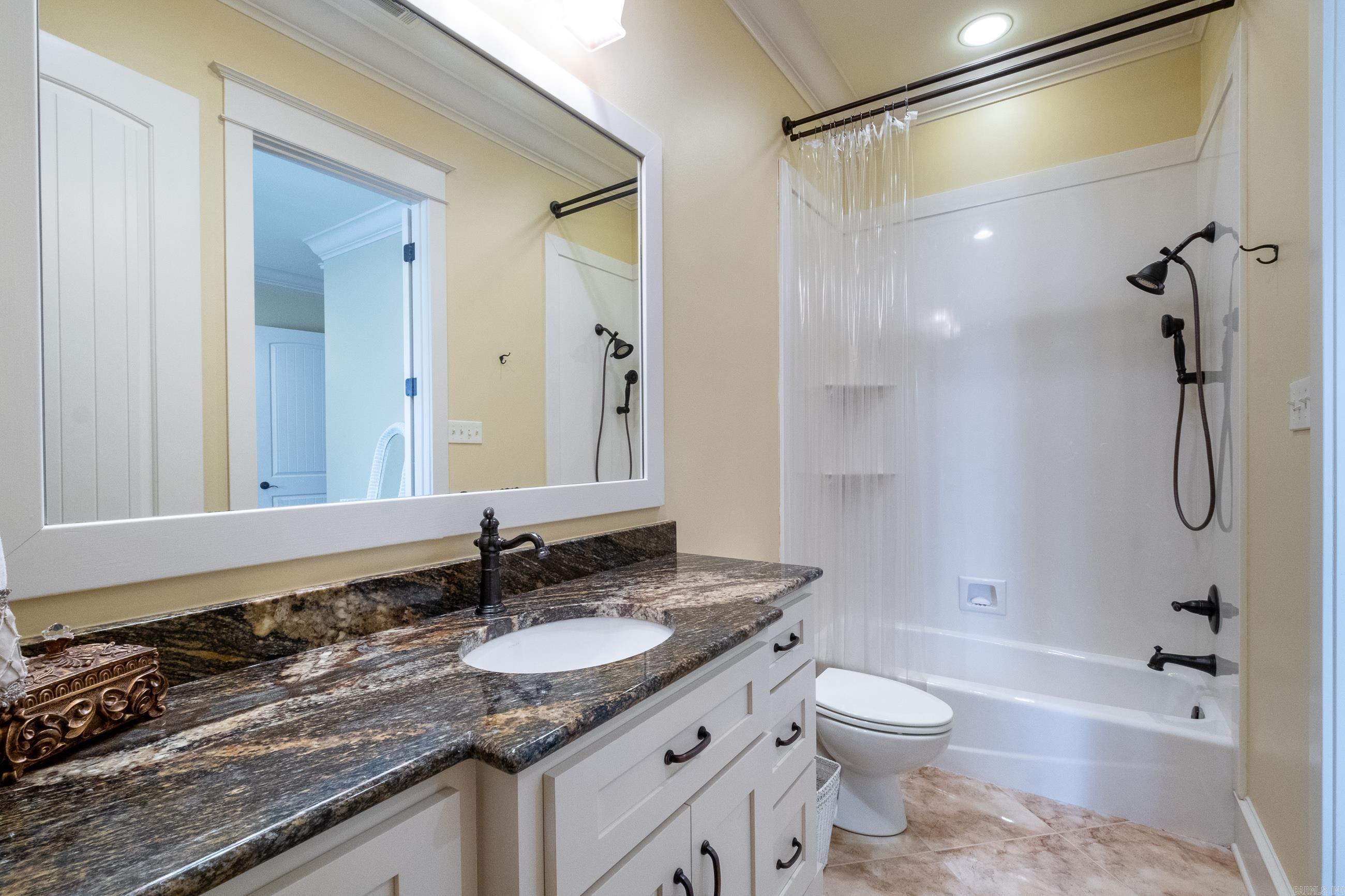 CHENAL VALLEY DEAUVILLE PLACE - Residential